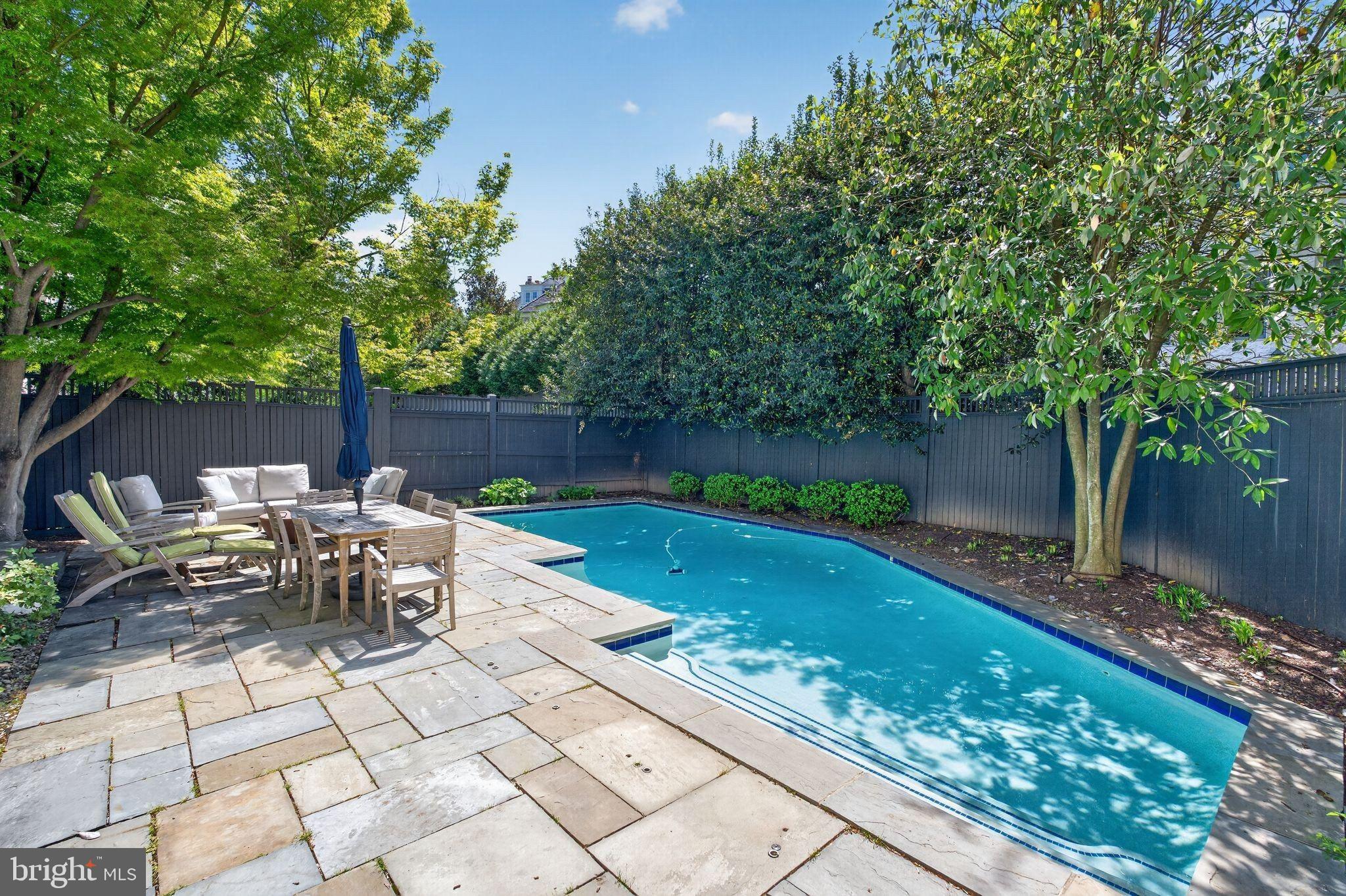 4340 GARFIELD STREET NW