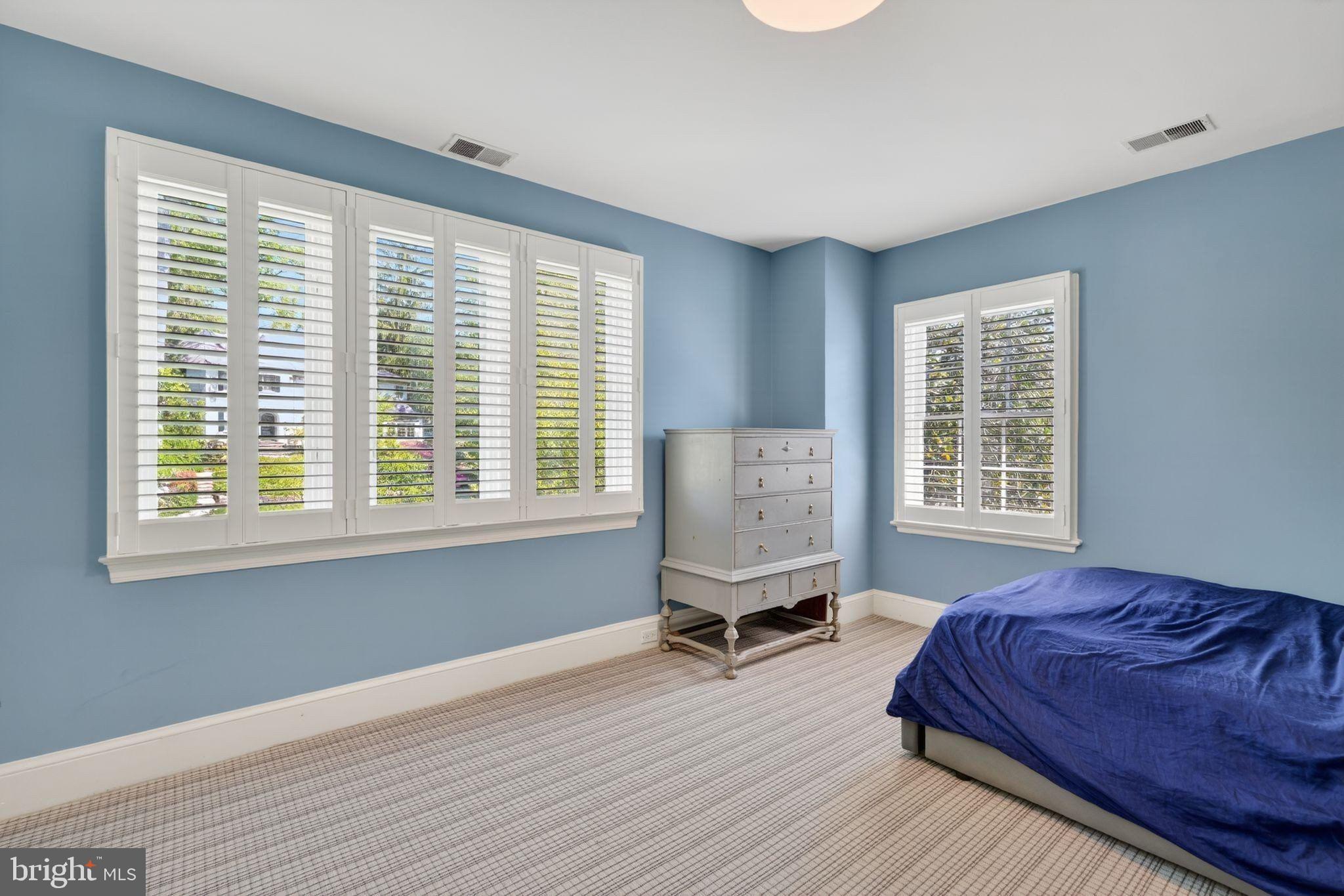 4340 GARFIELD STREET NW