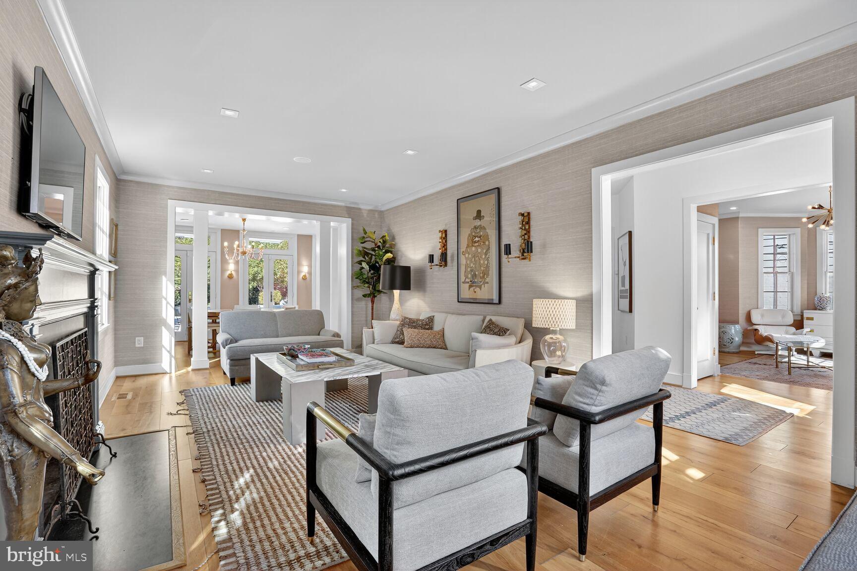 4509 LOWELL STREET NW