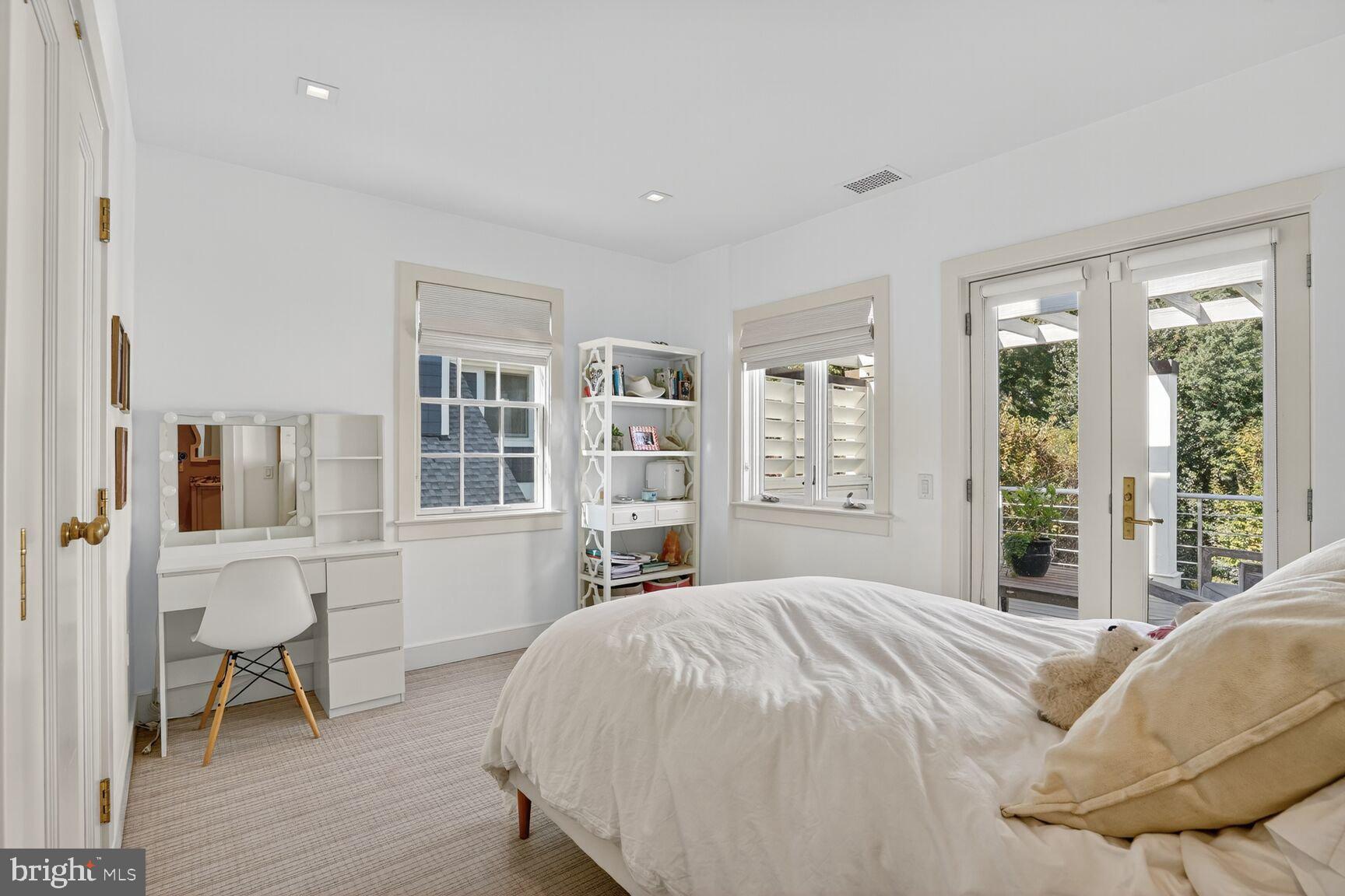 4509 LOWELL STREET NW