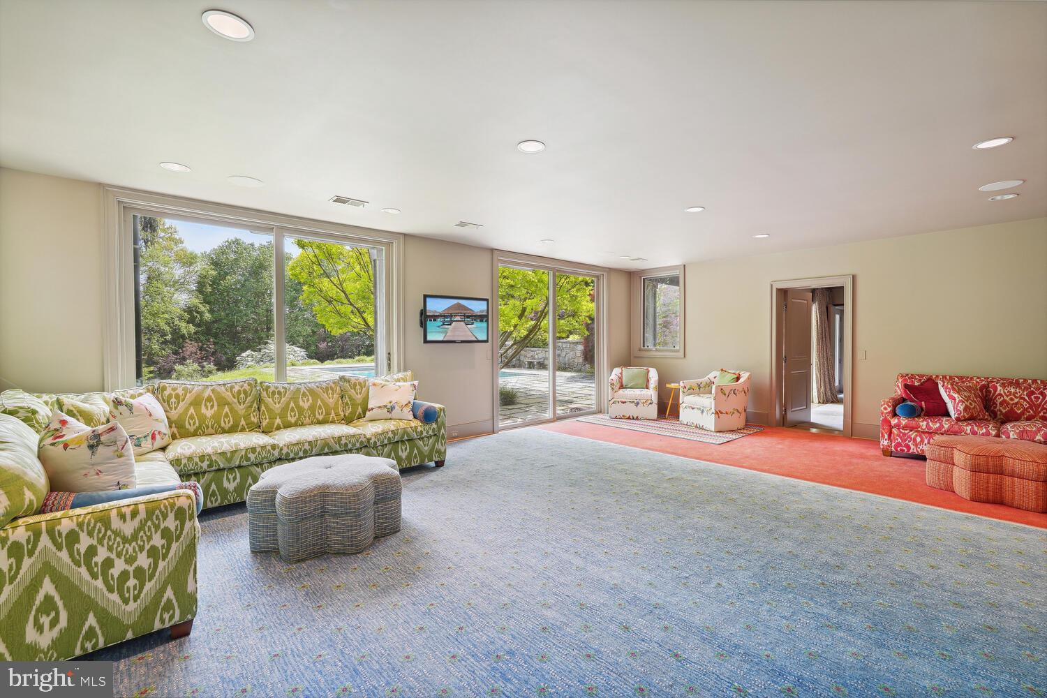 1463 Kirby Rd