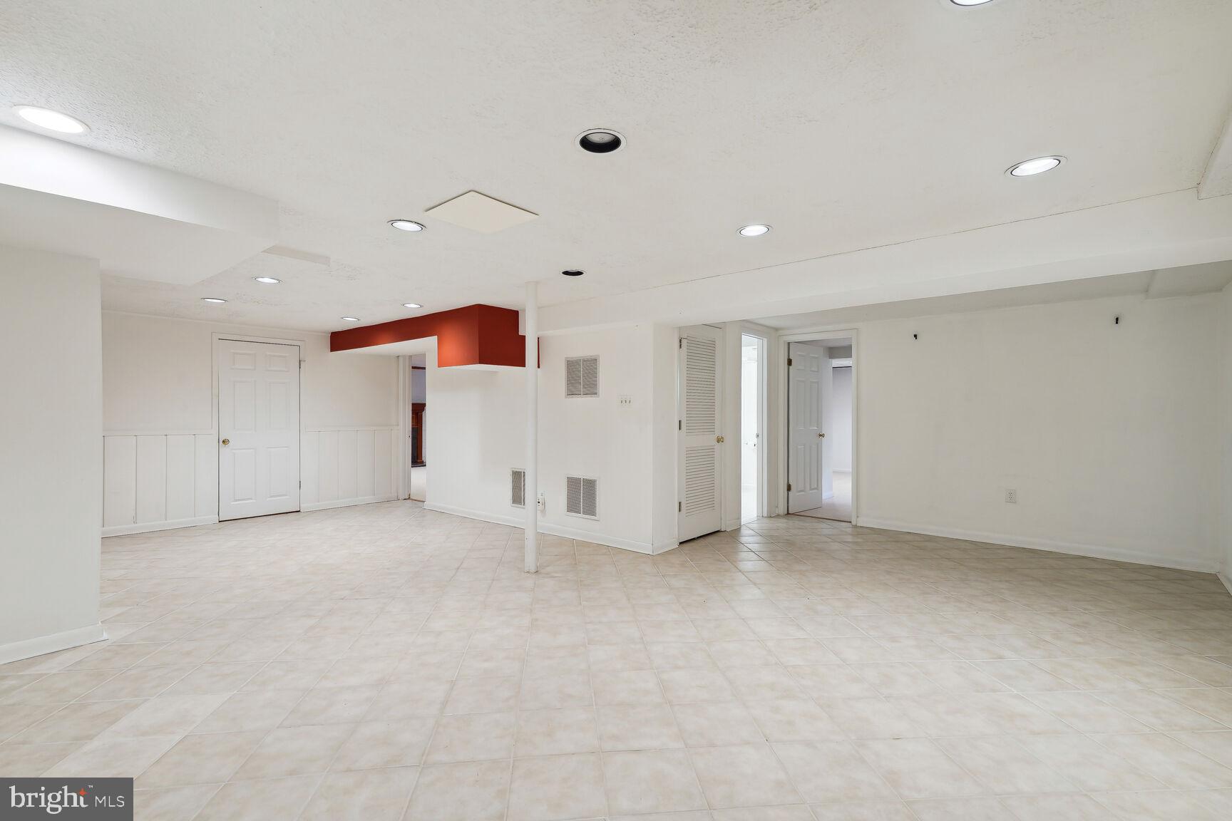 7418 Dulany Dr