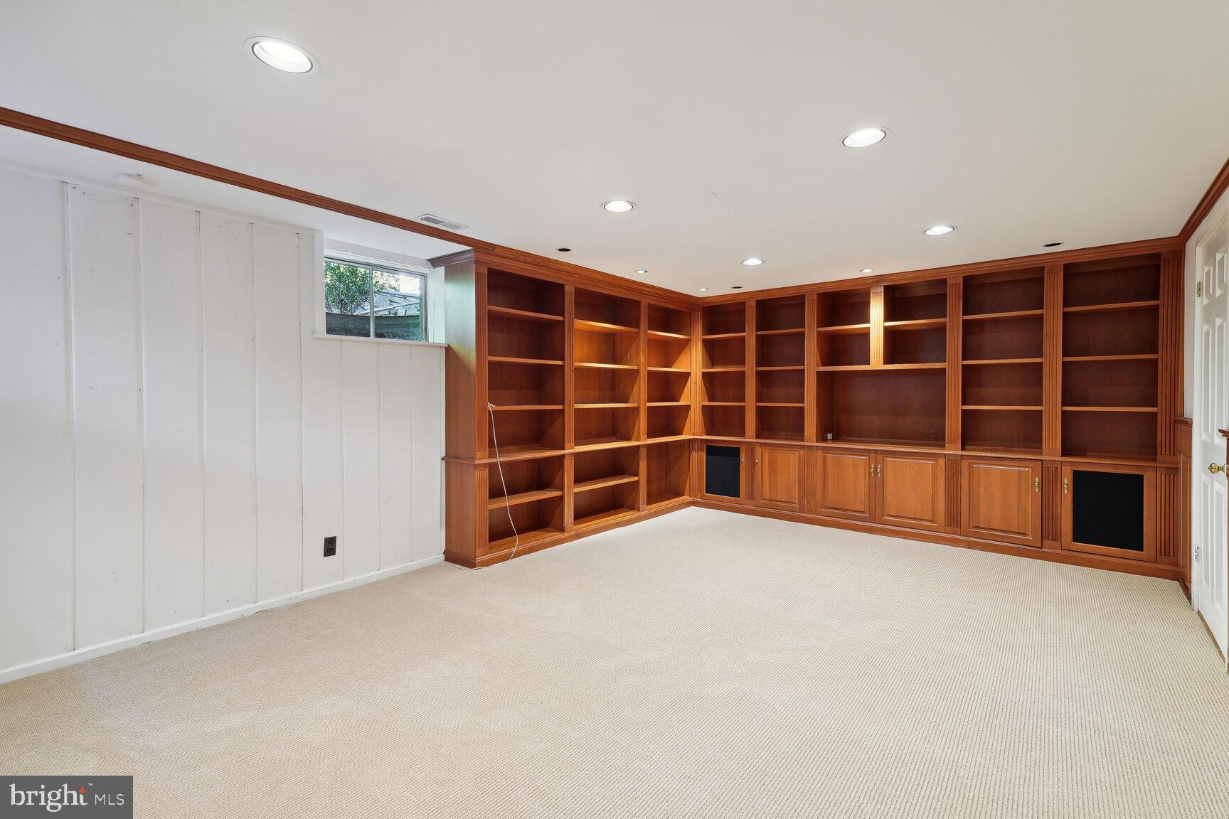 7418 Dulany Dr