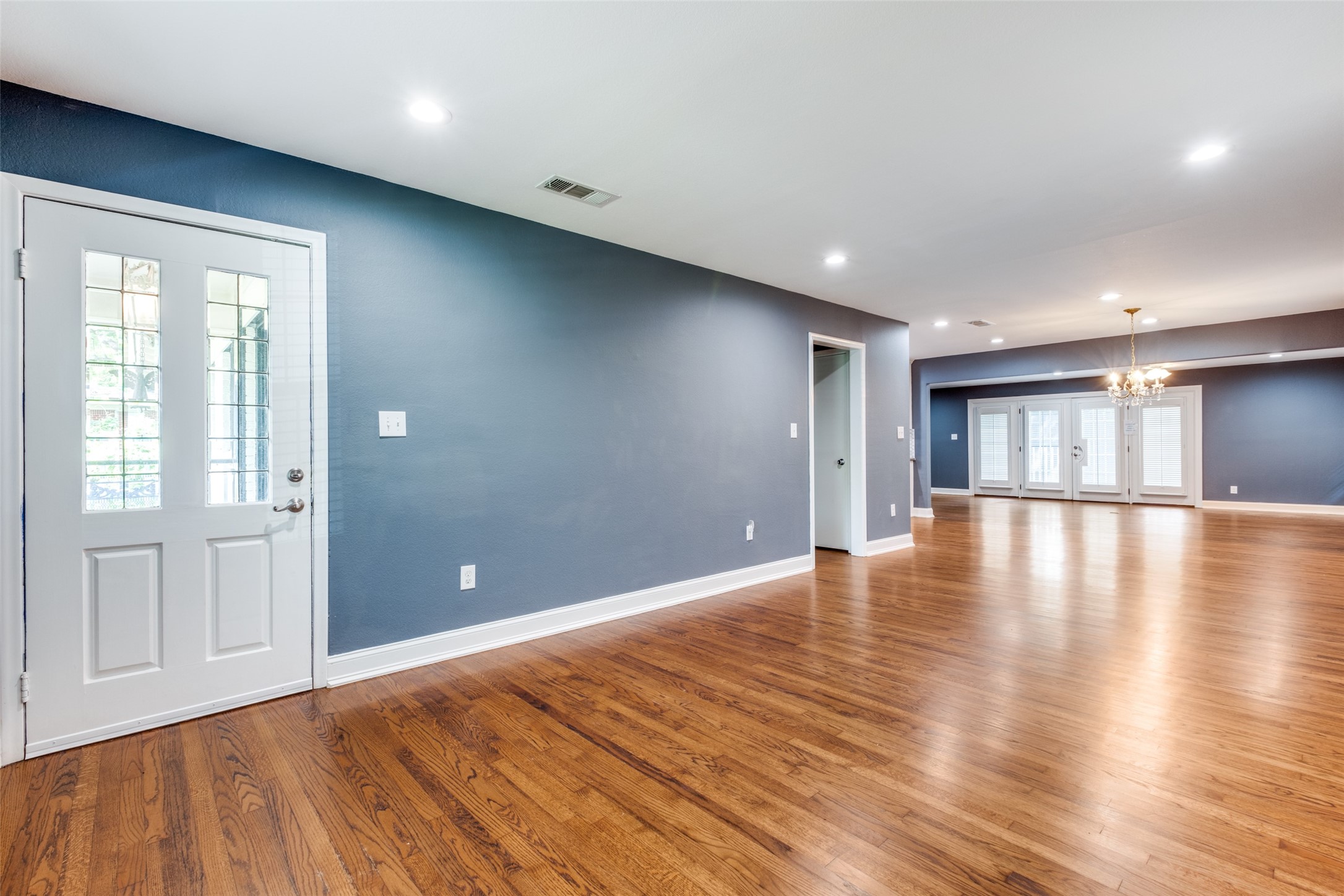 2611 Pasadena Place