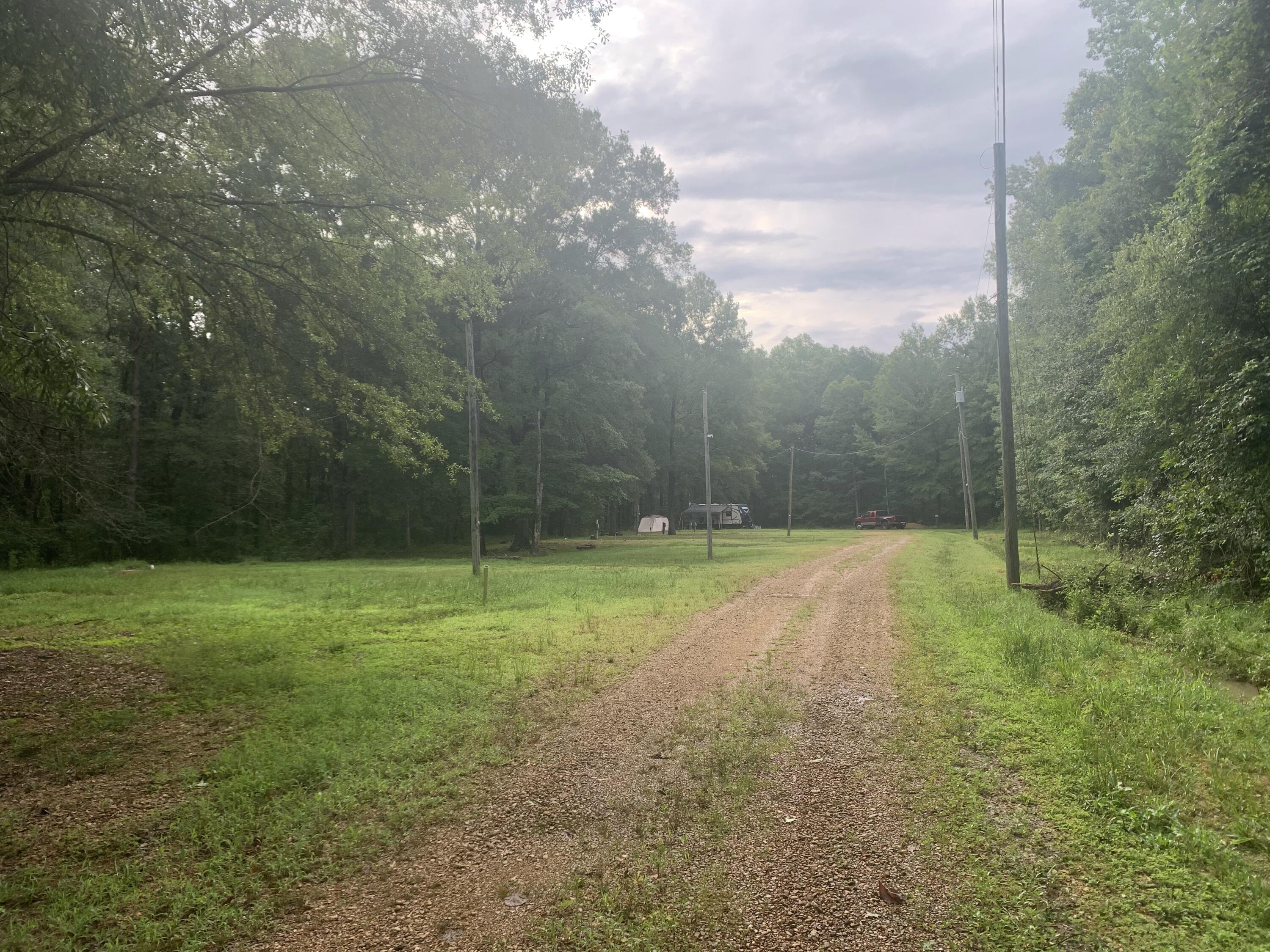 888 Gunshoot Rd