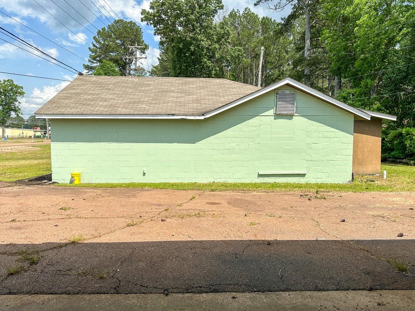 804 B Alabama Street