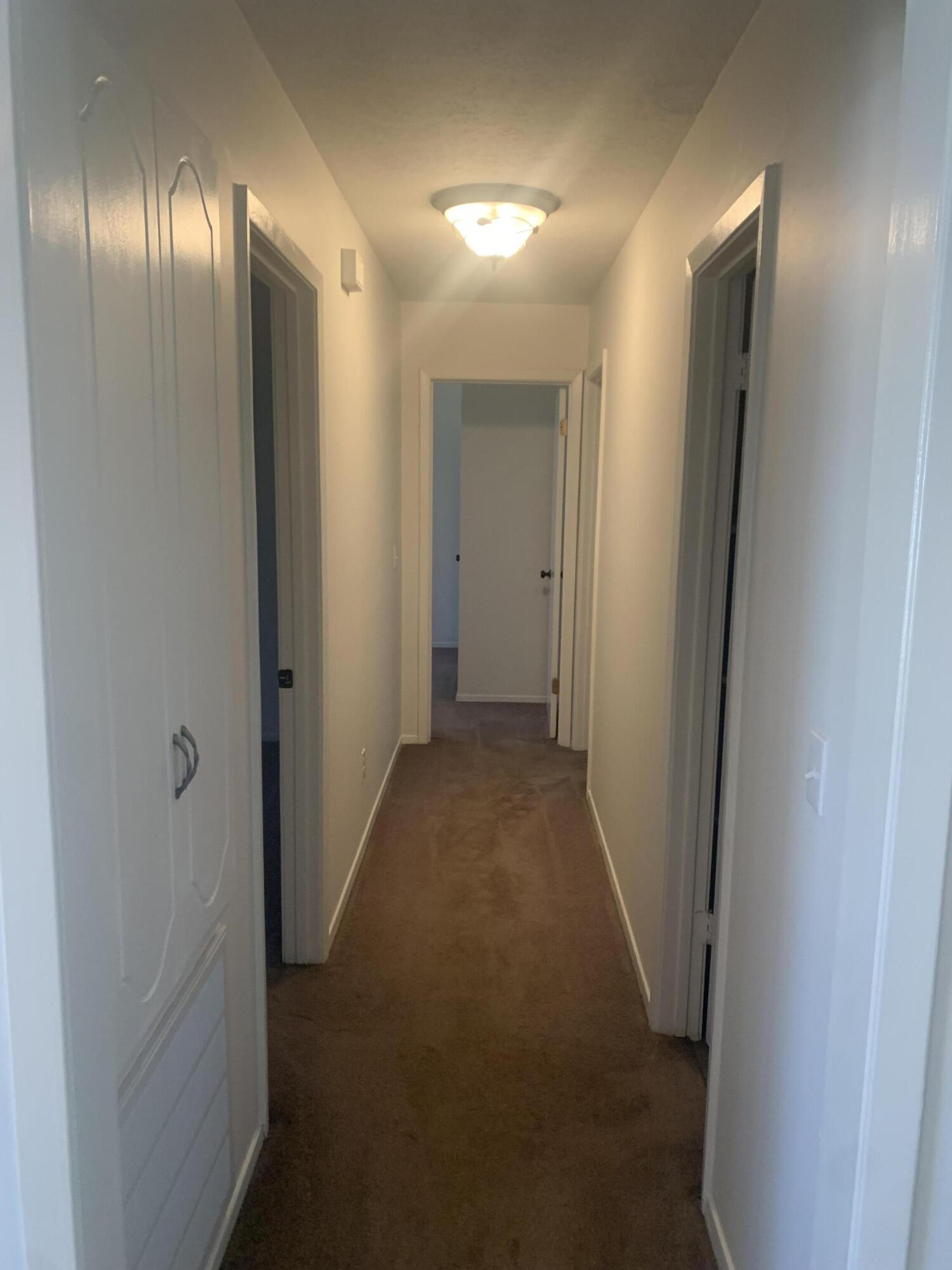 226 Green Hollow Cir