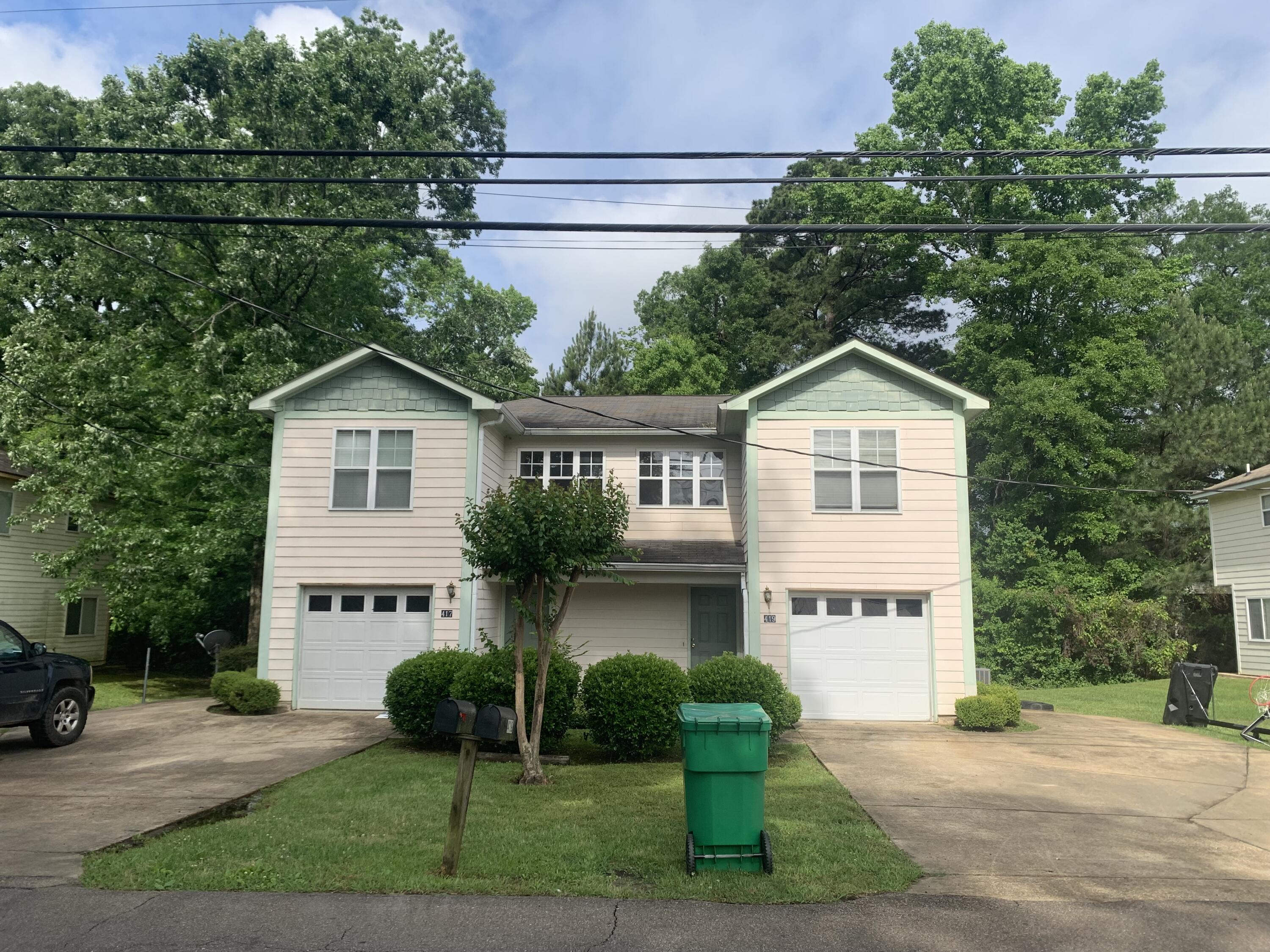 413-423 N McCrary Road