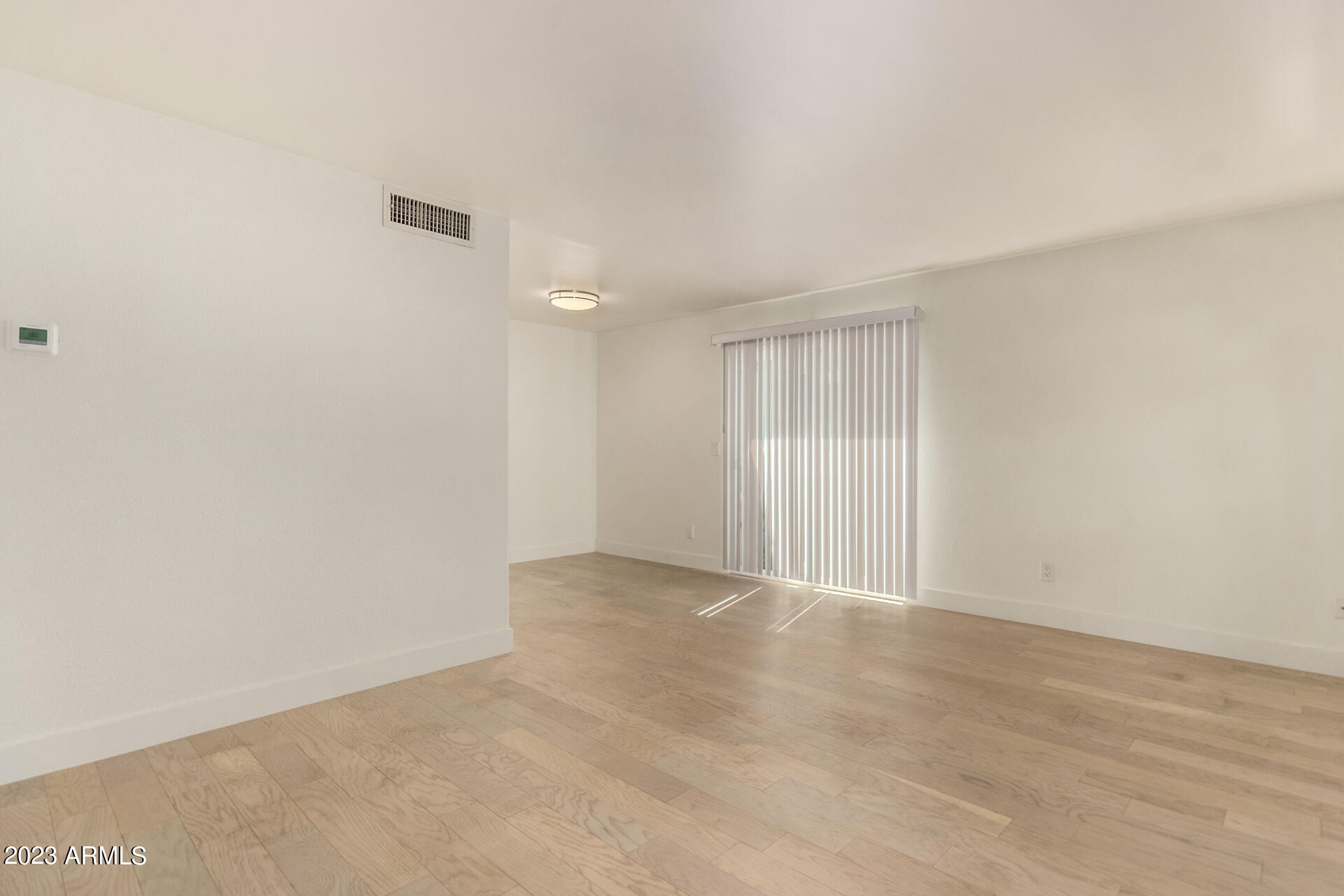 827 E COCHISE Drive Unit: B