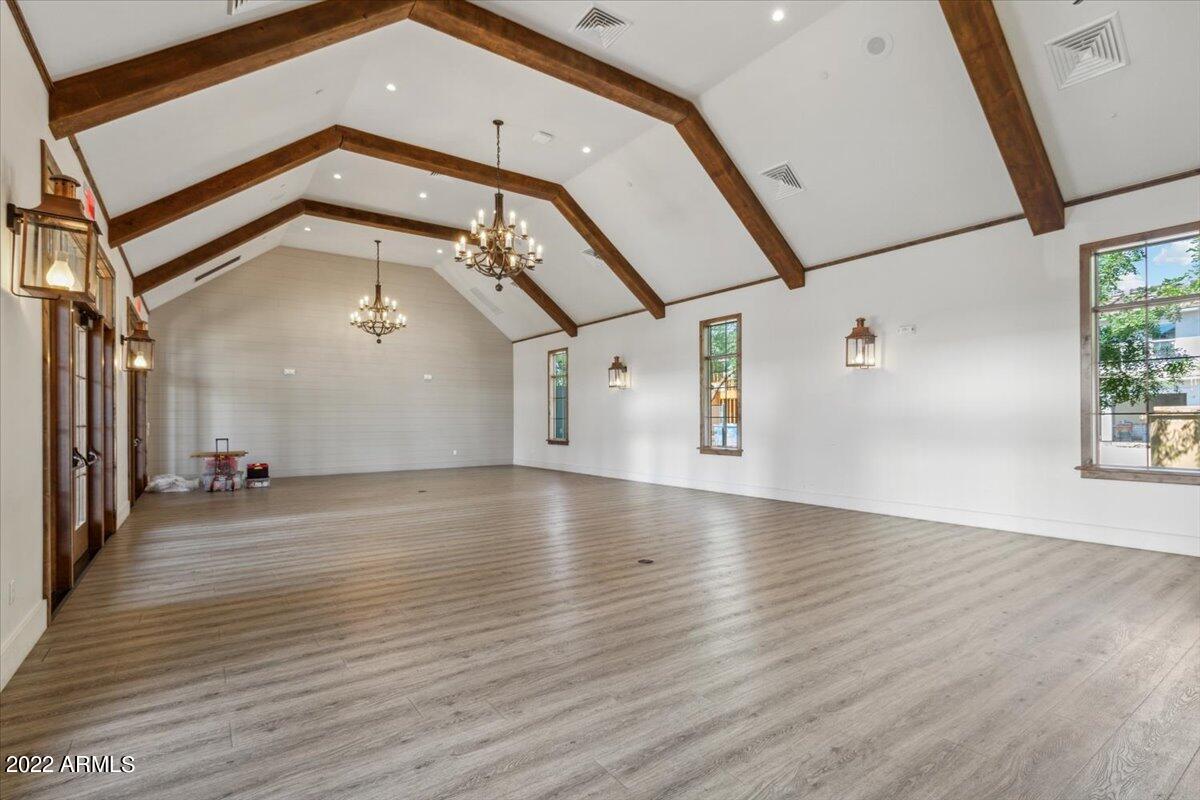 1913 W KINFIELD Trail