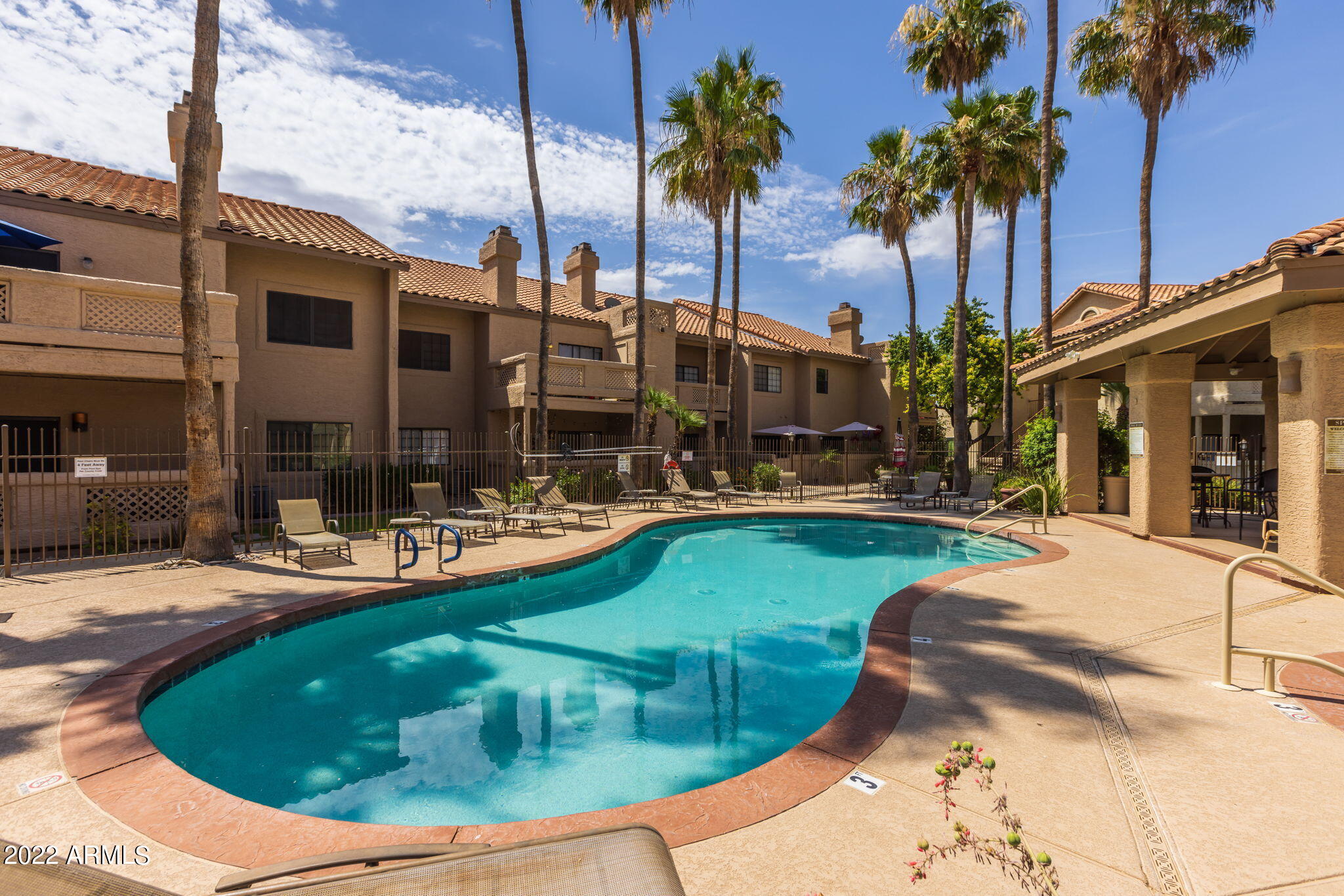 930 N Mesa Drive Unit: 2013