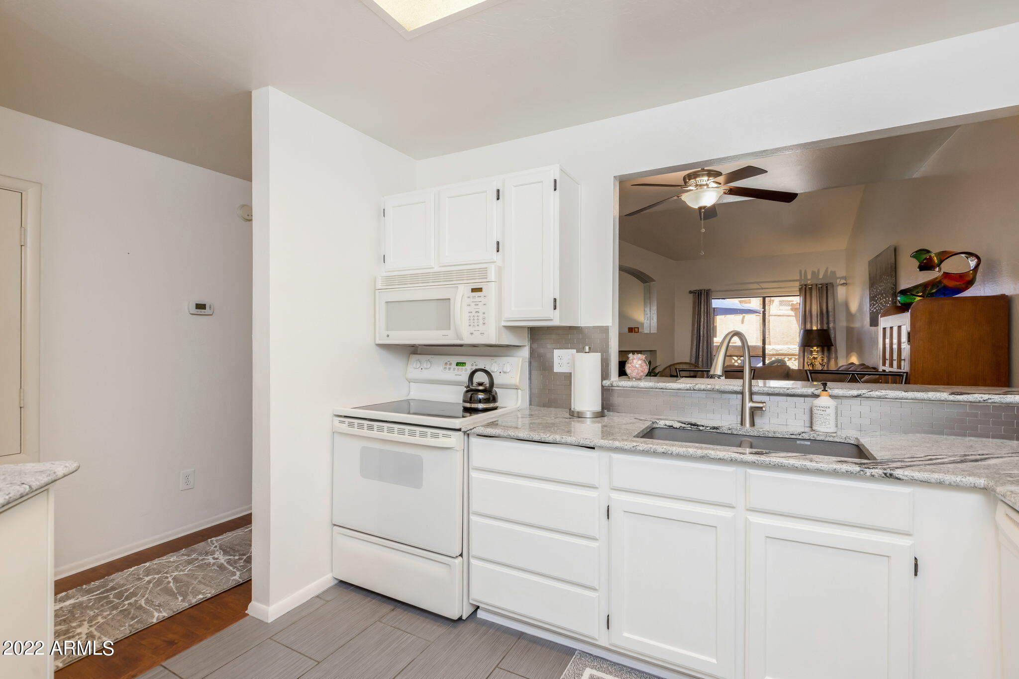 930 N Mesa Drive Unit: 2013