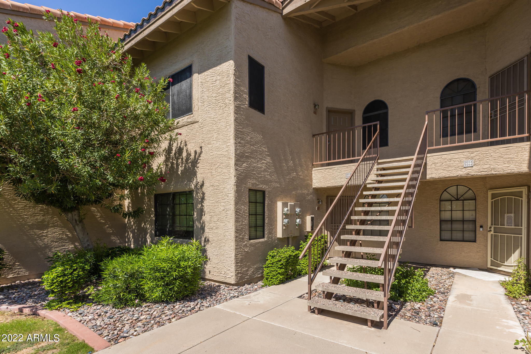 930 N Mesa Drive Unit: 2013
