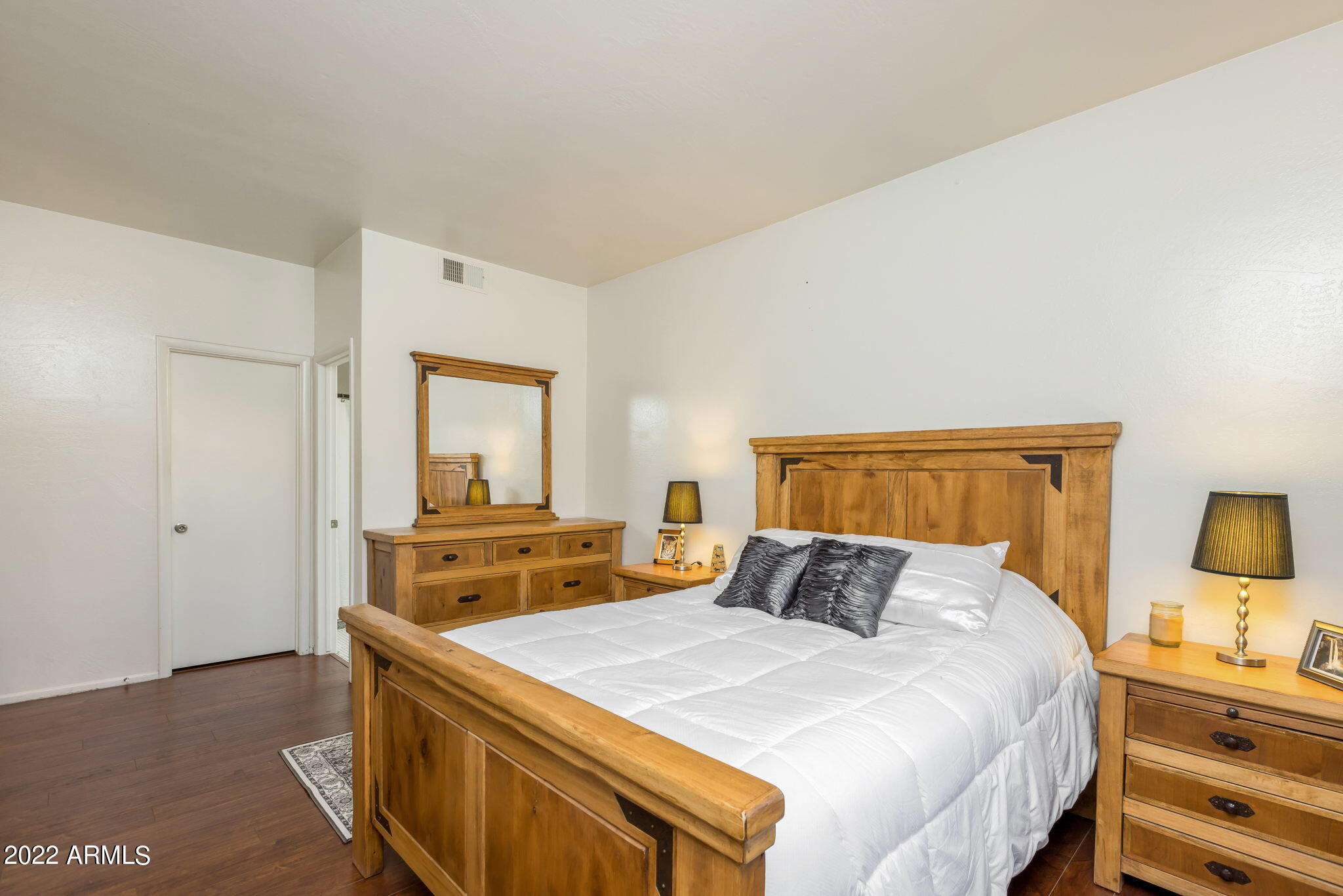930 N Mesa Drive Unit: 2013