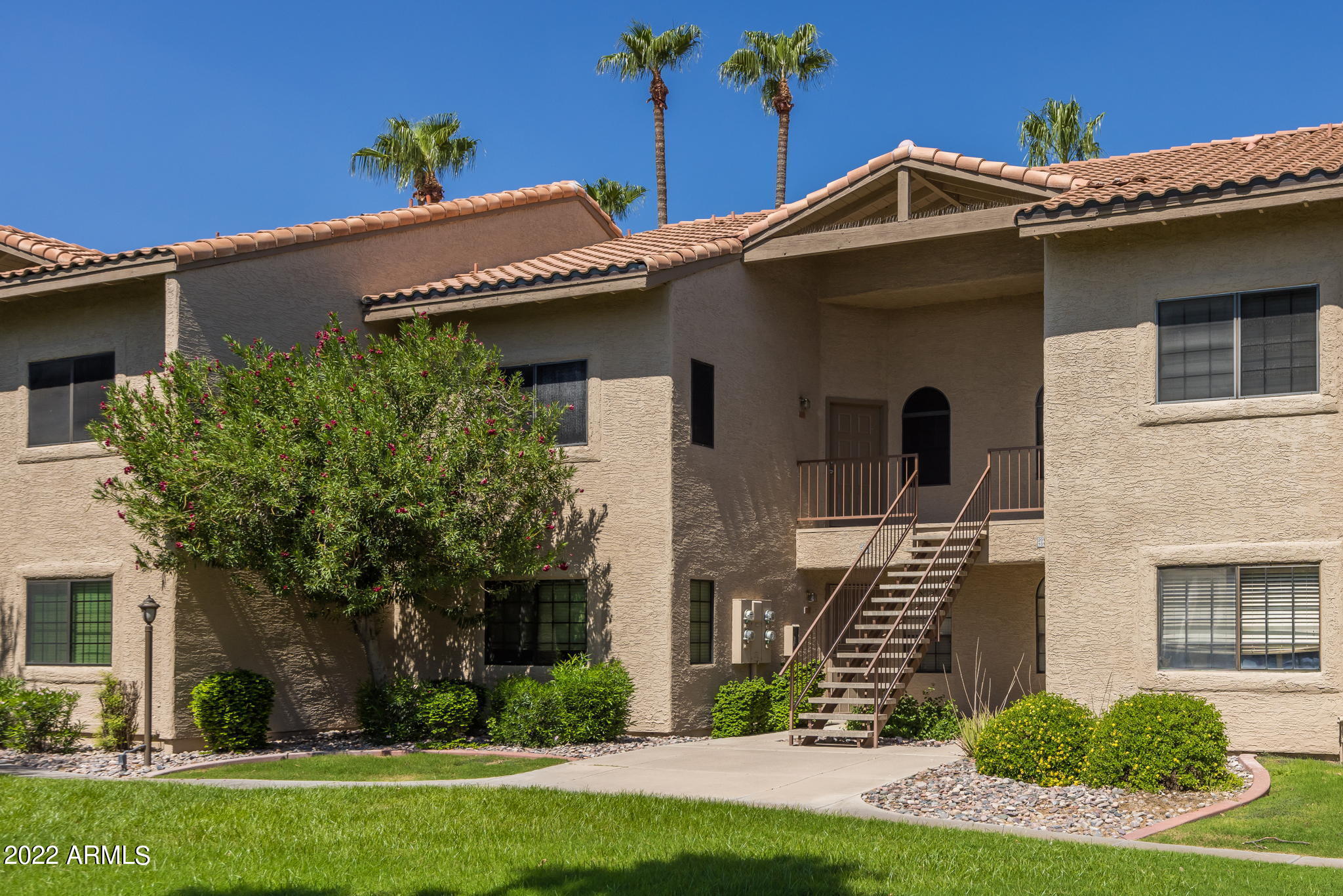 930 N Mesa Drive Unit: 2013