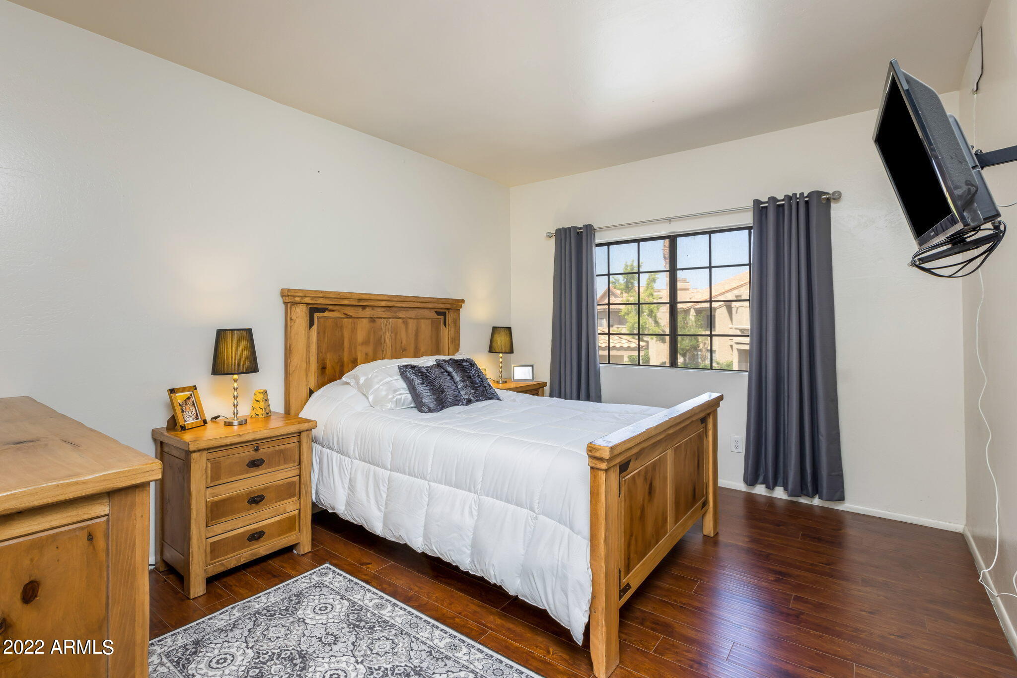 930 N Mesa Drive Unit: 2013