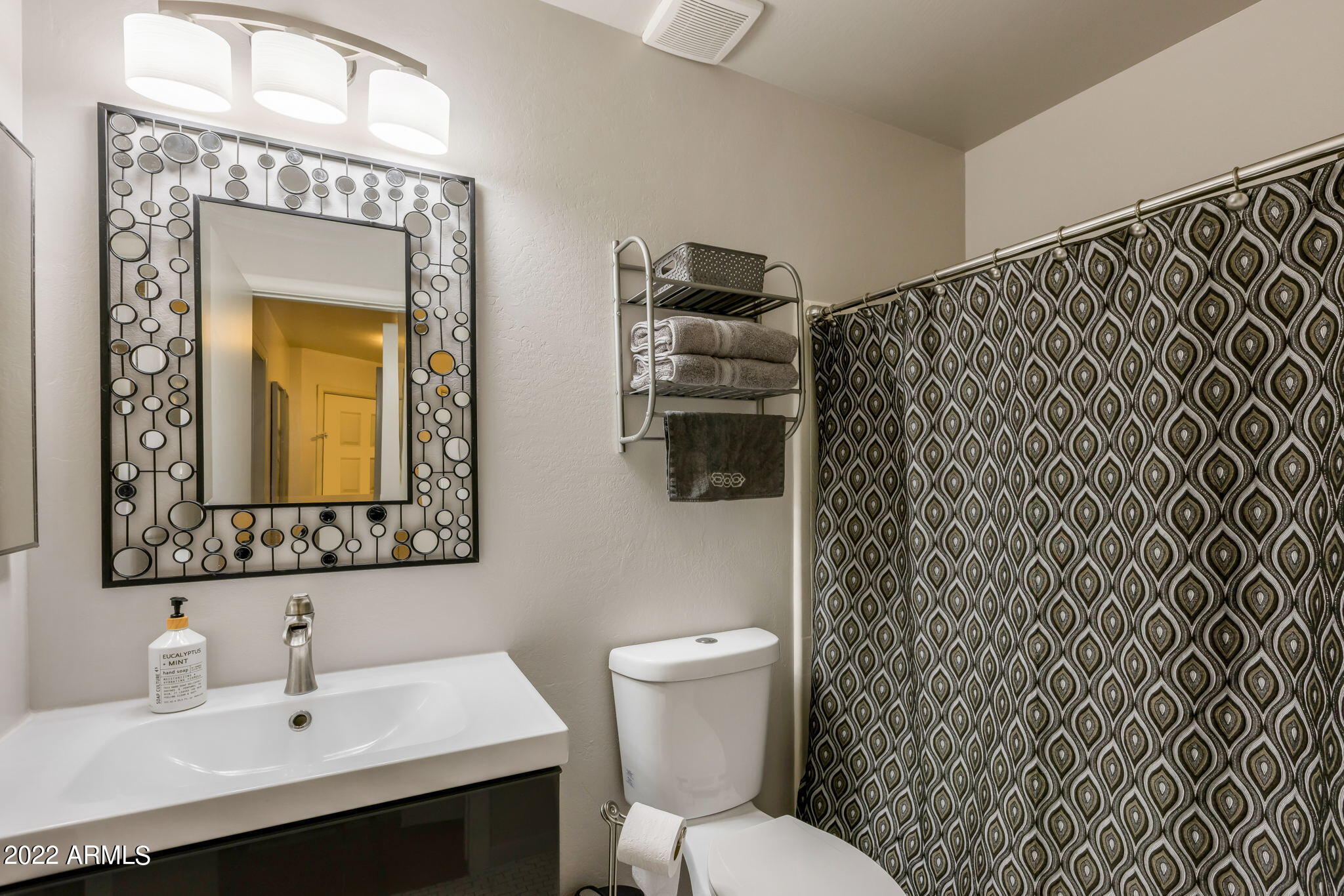 930 N Mesa Drive Unit: 2013