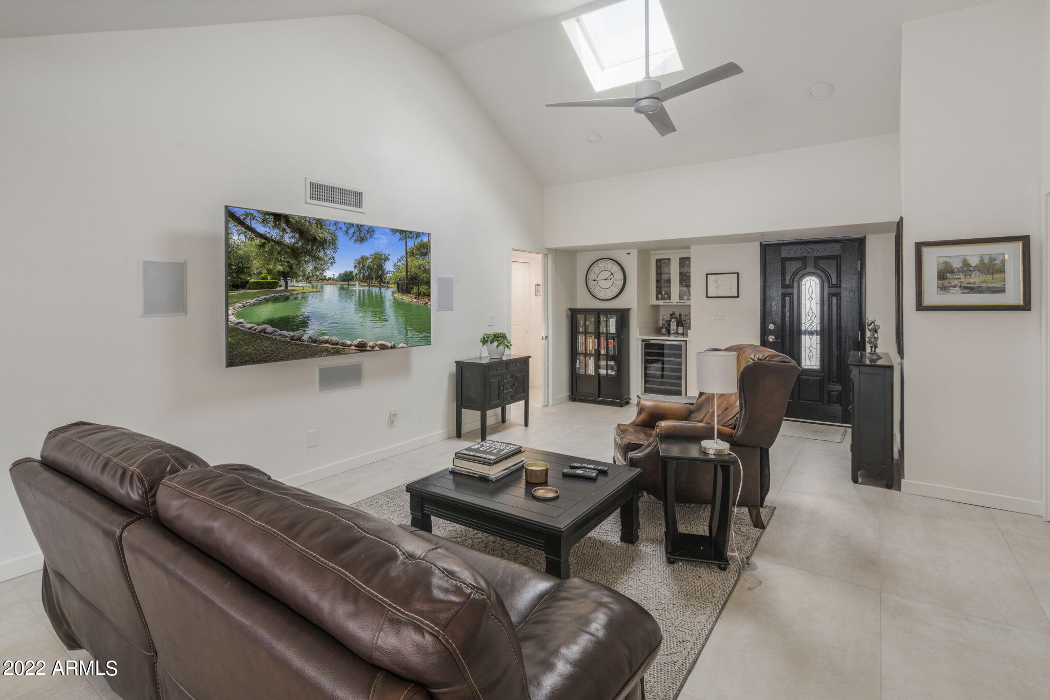 8746 E VIA TAZ NORTE