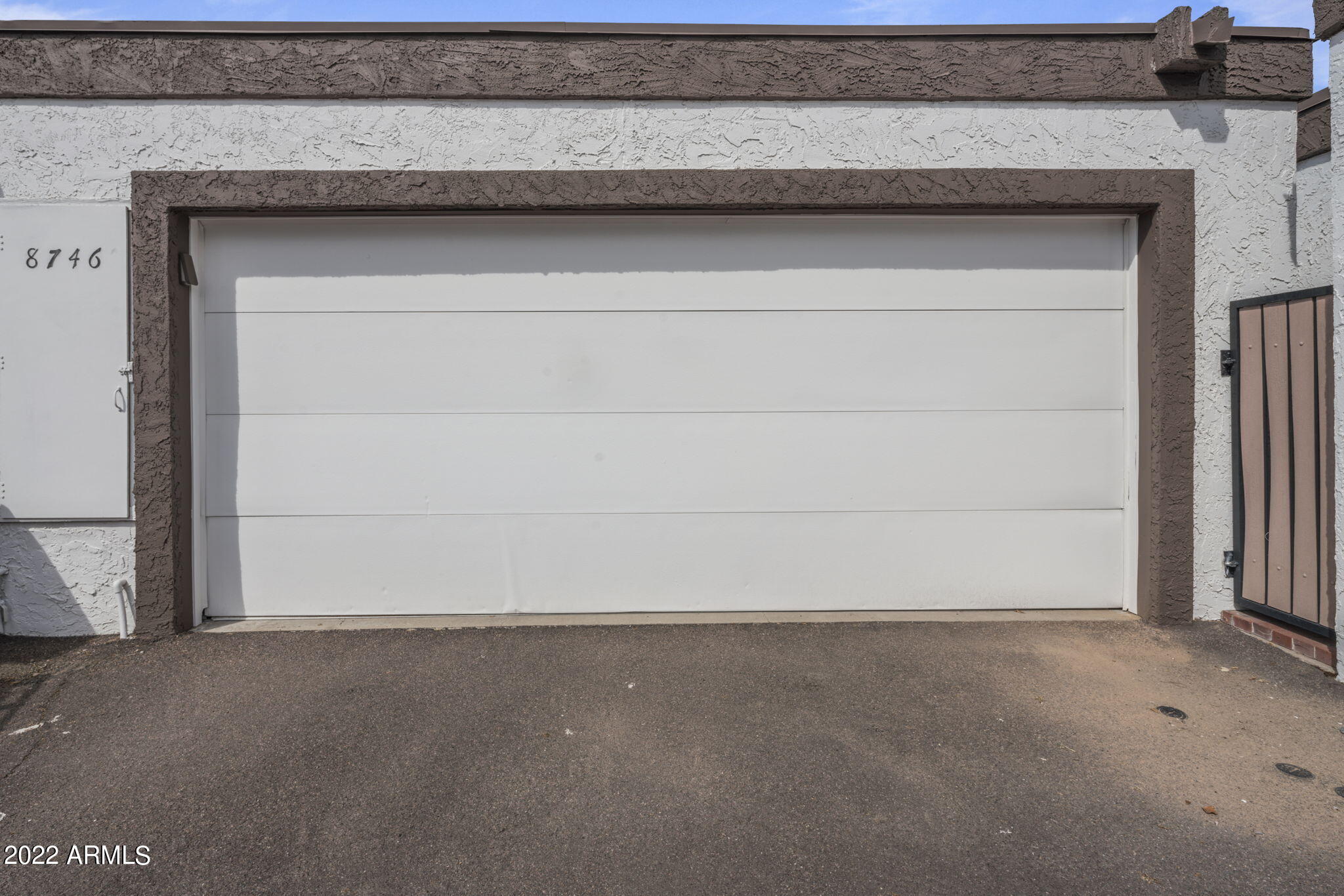 8746 E VIA TAZ NORTE