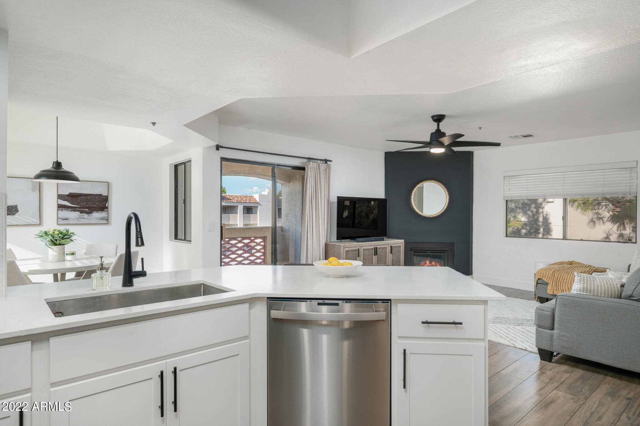 5104 N 32ND Street, 409