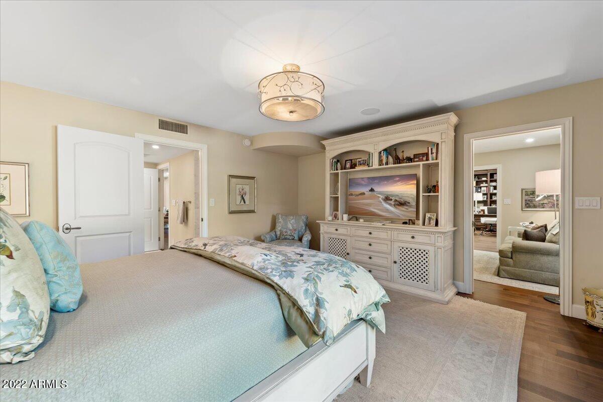 7500 E MCCORMICK Parkway, 65