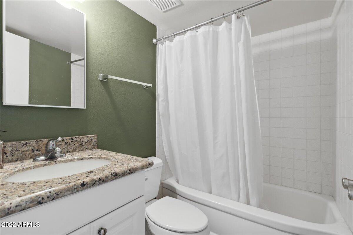 4041 E CAMELBACK Road, 5