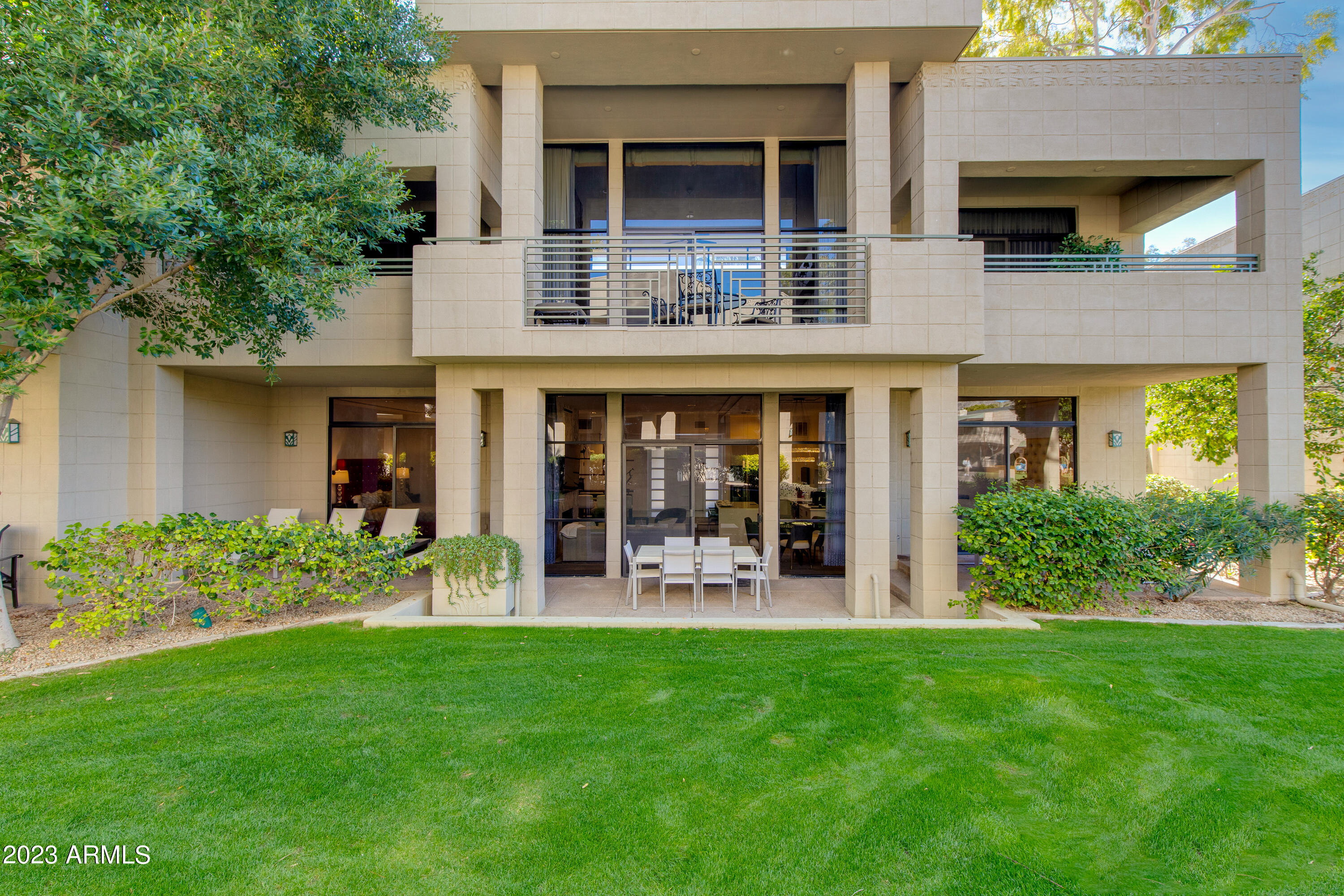 2802 E CAMINO ACEQUIA Drive, 7