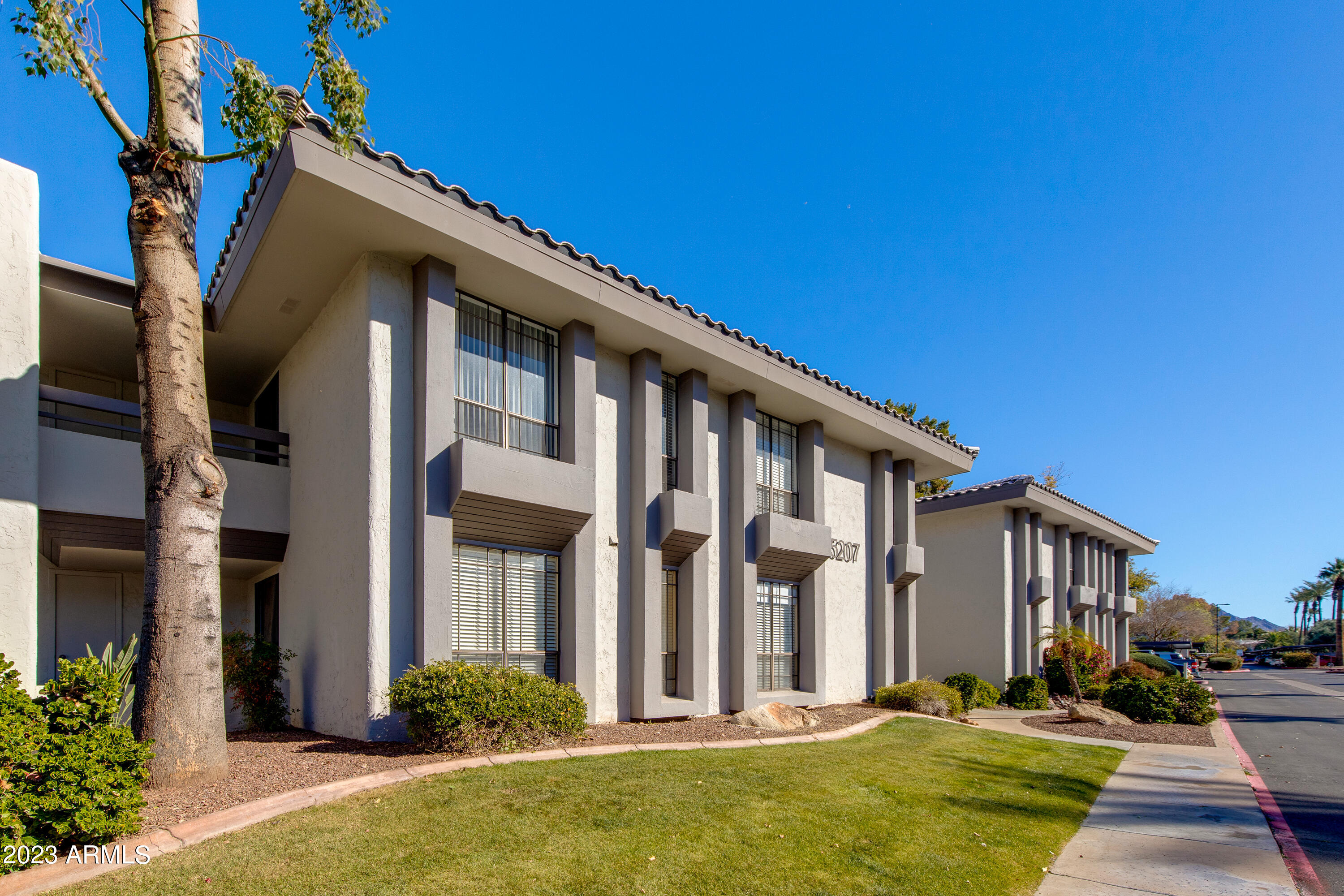 5207 N 24TH Street, 103