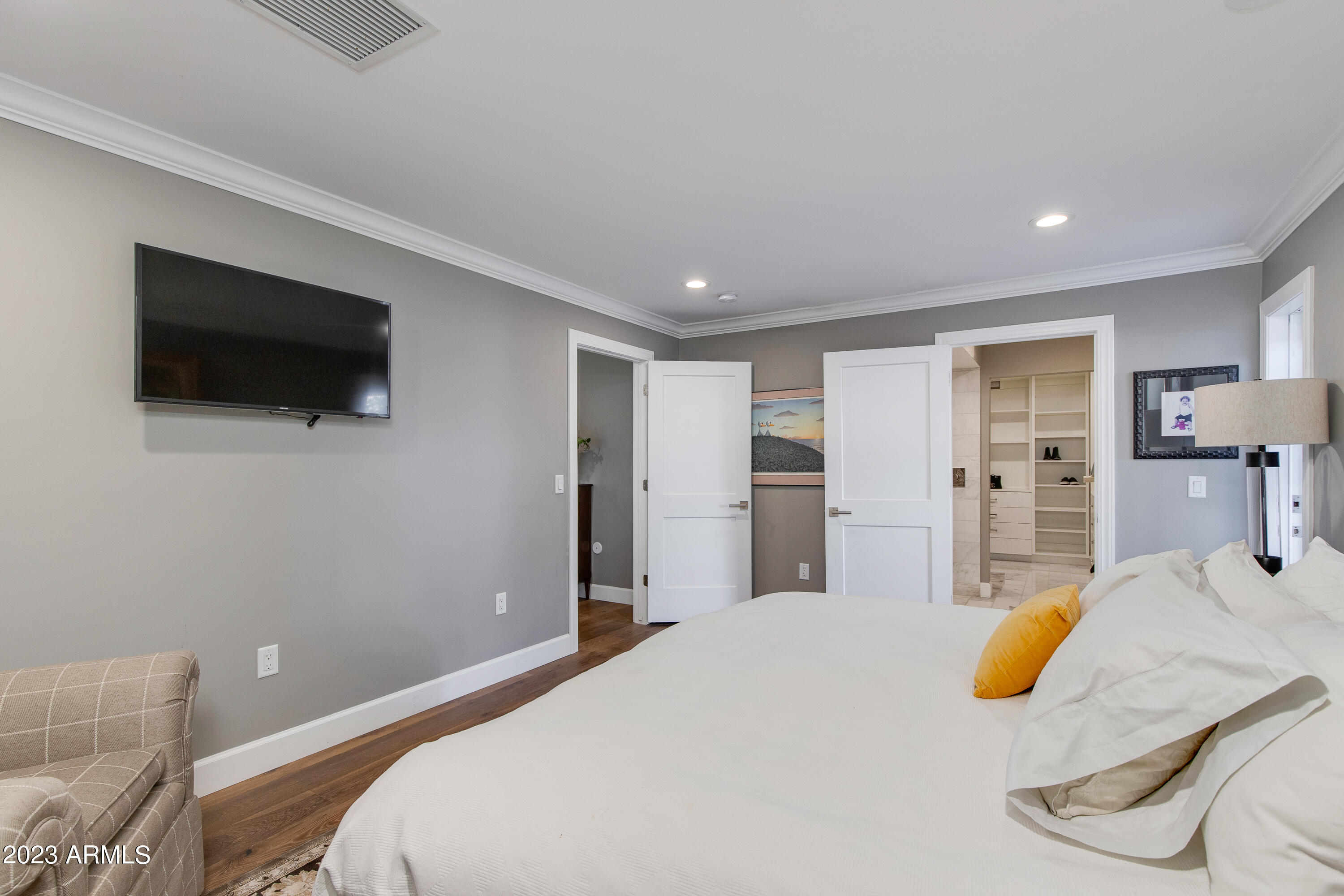 5207 N 24TH Street, 103