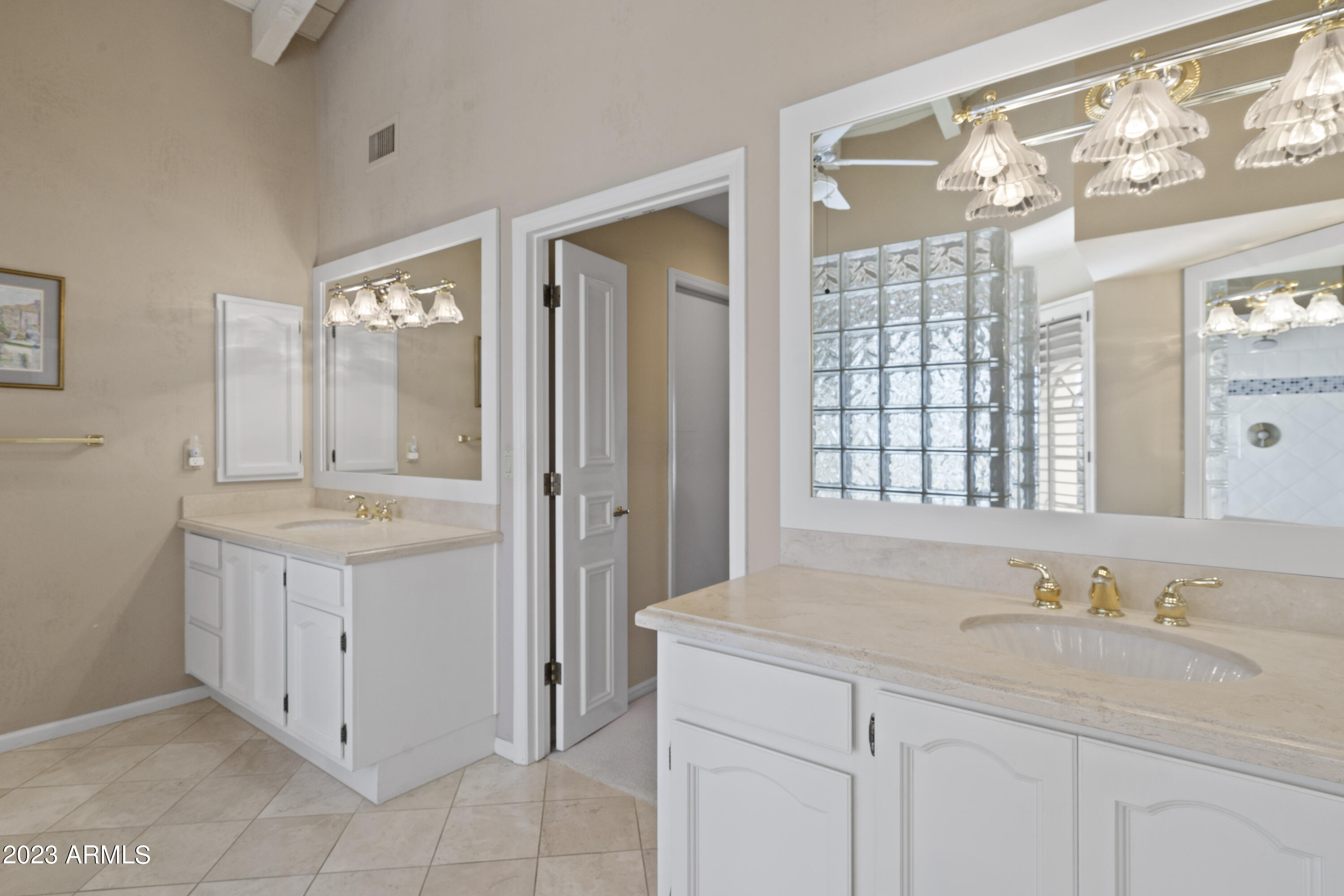 7500 E MCCORMICK Parkway, 76