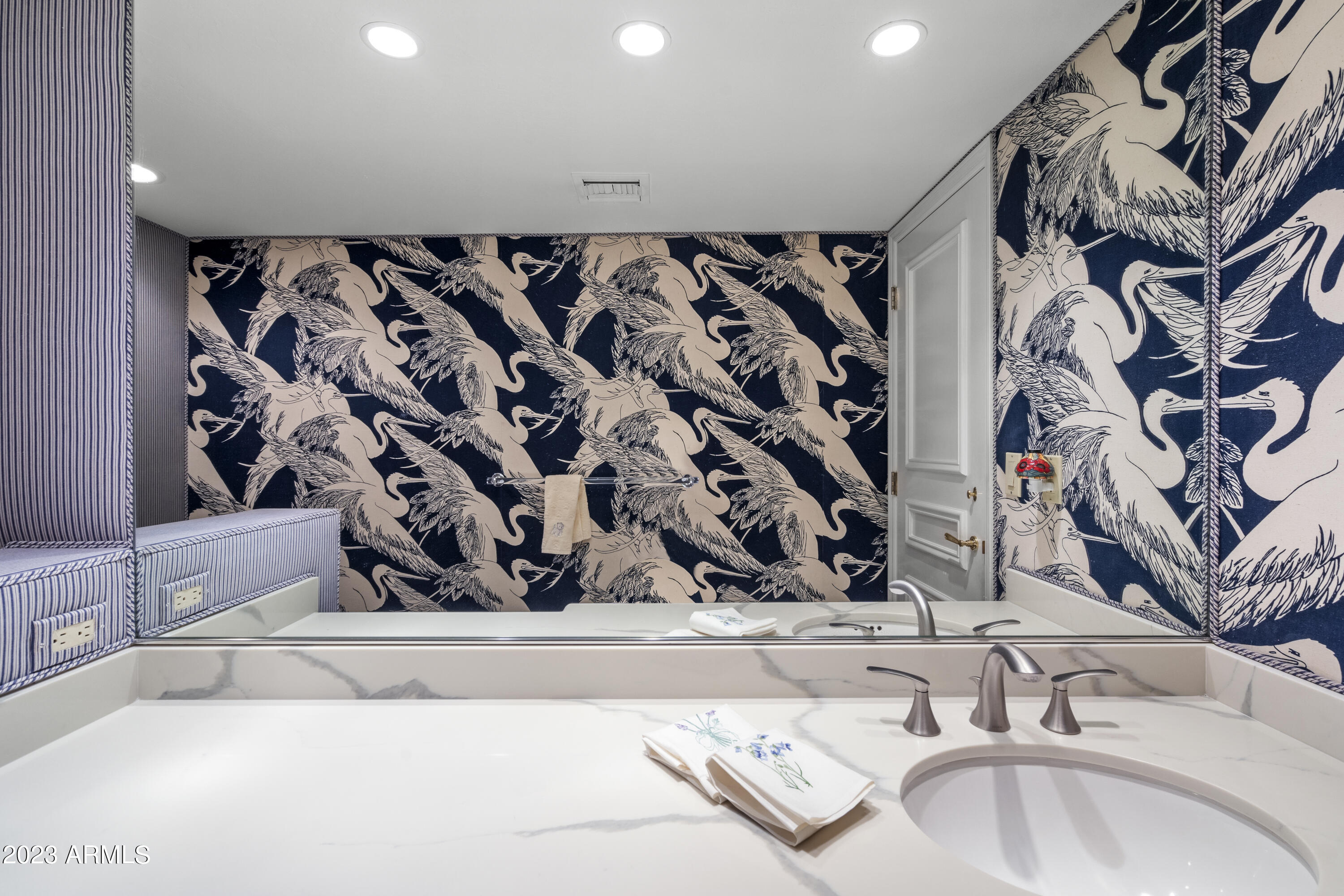 7500 E MCCORMICK Parkway, 76