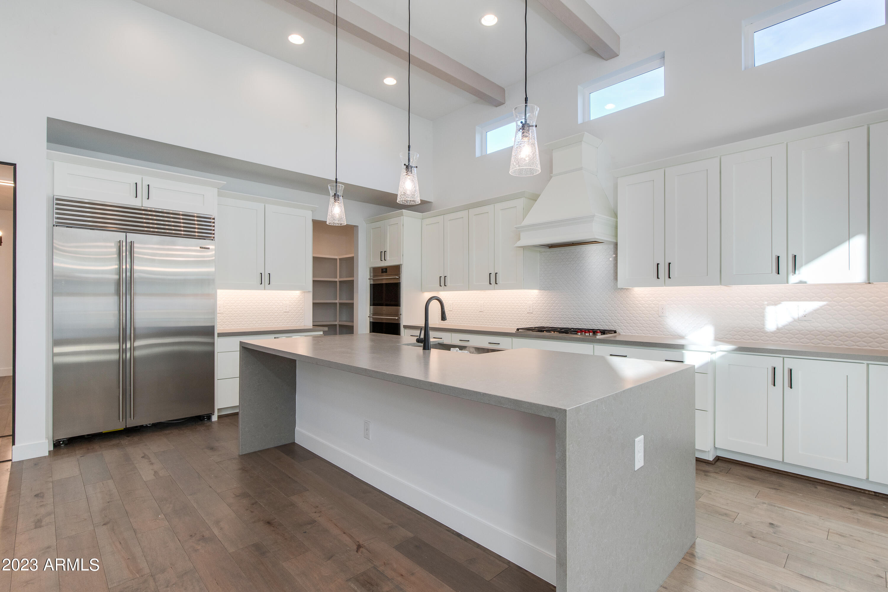 4007 E Hazelwood Street