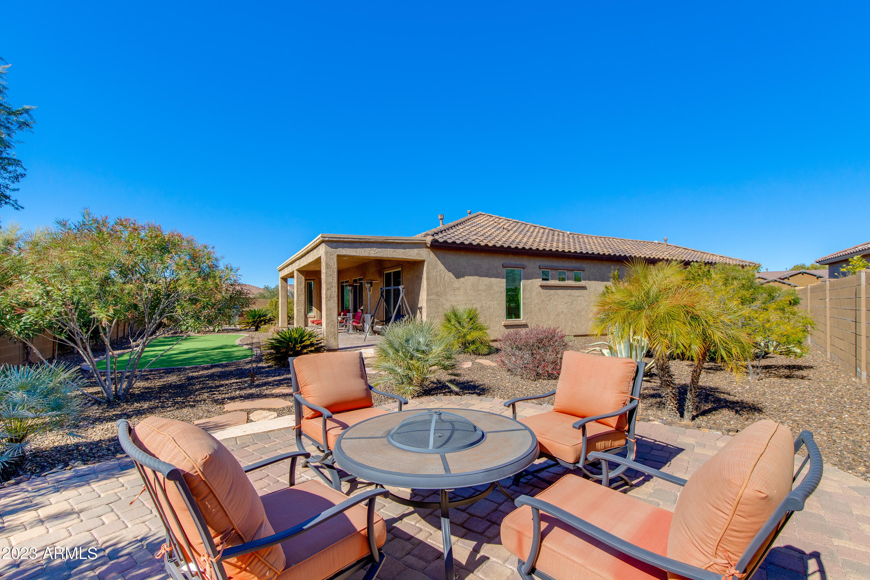 5639 E OCUPADO Drive