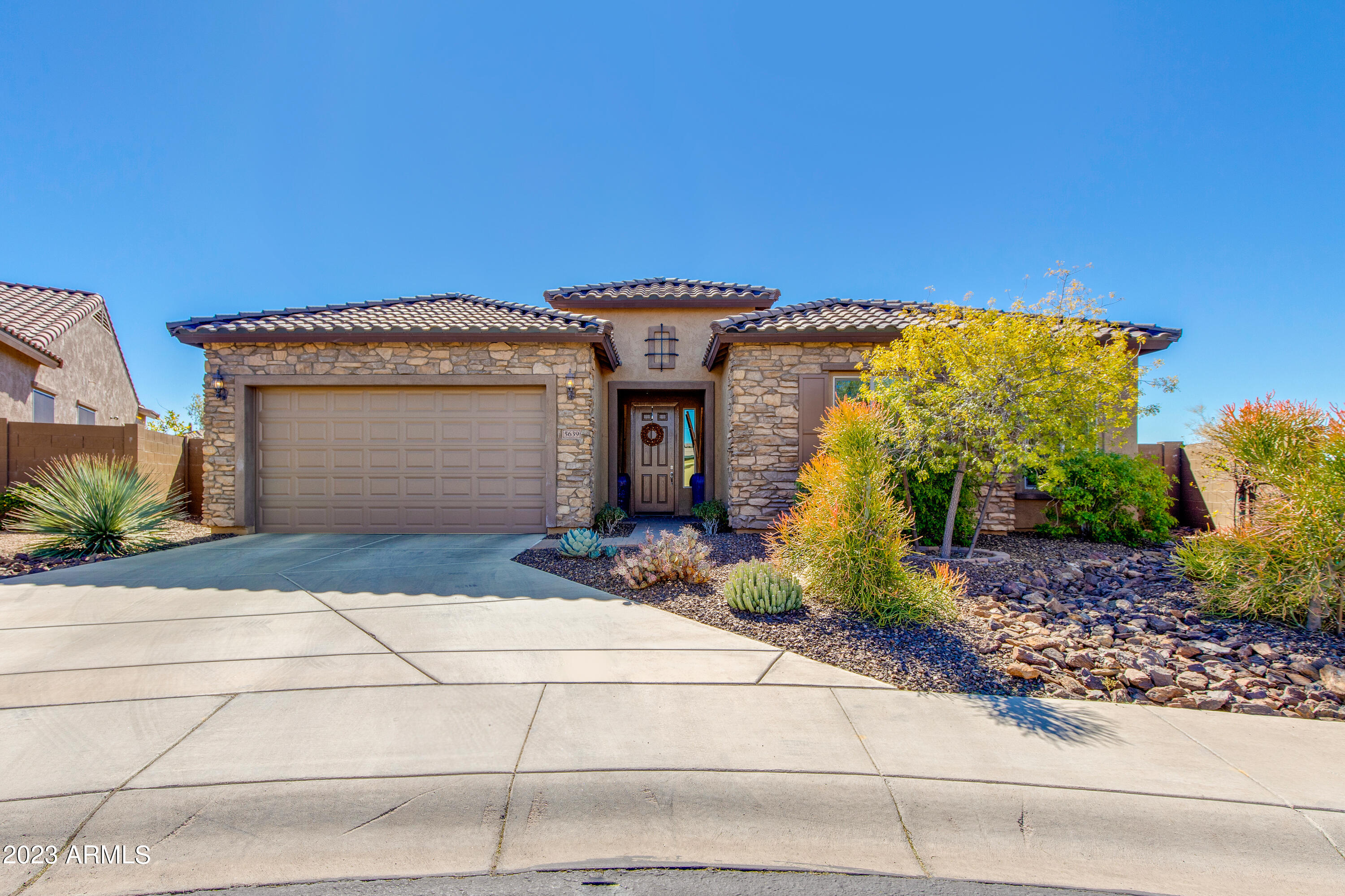 5639 E OCUPADO Drive