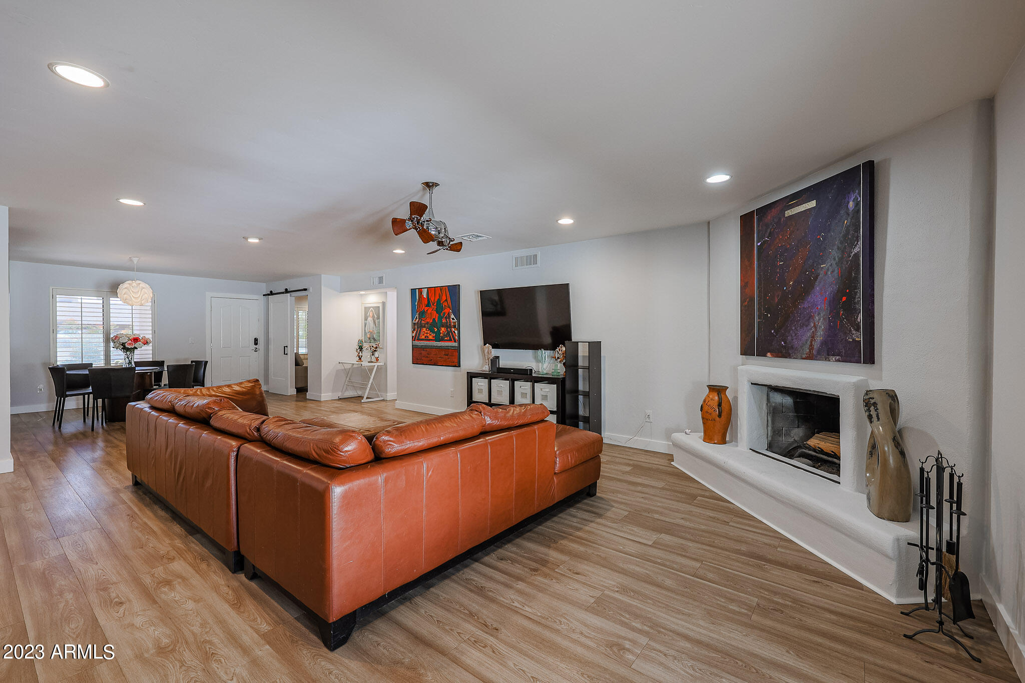 8140 N DREAMY DRAW Drive