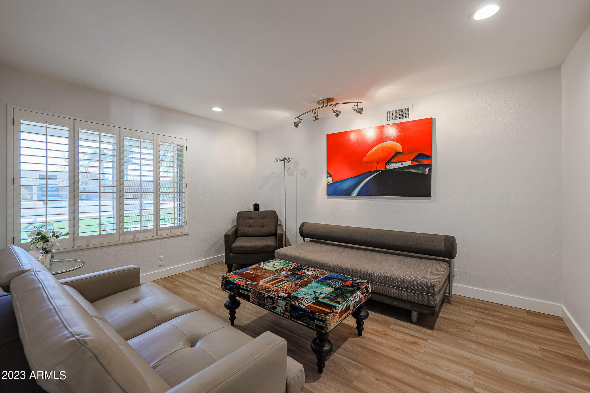 8140 N DREAMY DRAW Drive