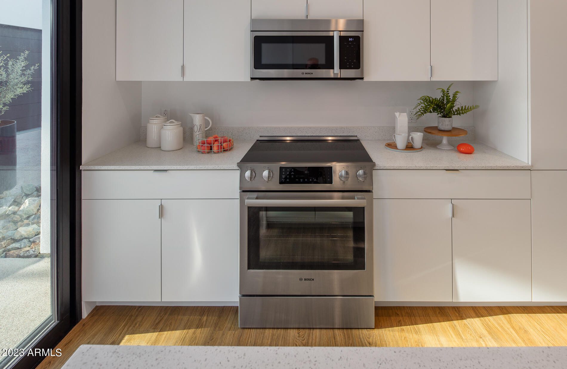 1717 N 1ST Avenue, 105