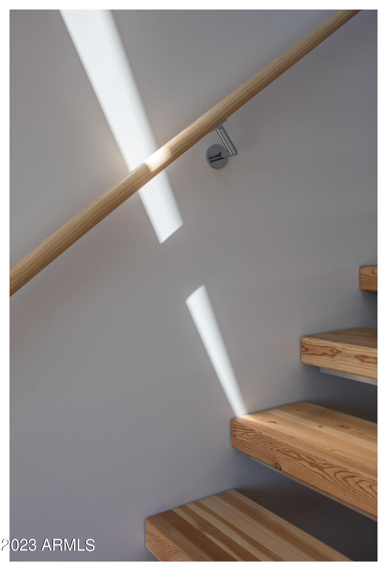 1717 N 1ST Avenue, 105