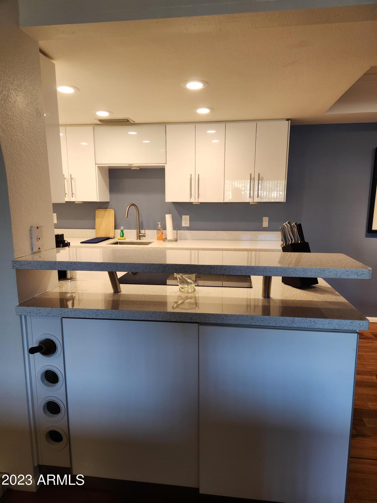7557 N DREAMY DRAW Drive, 184