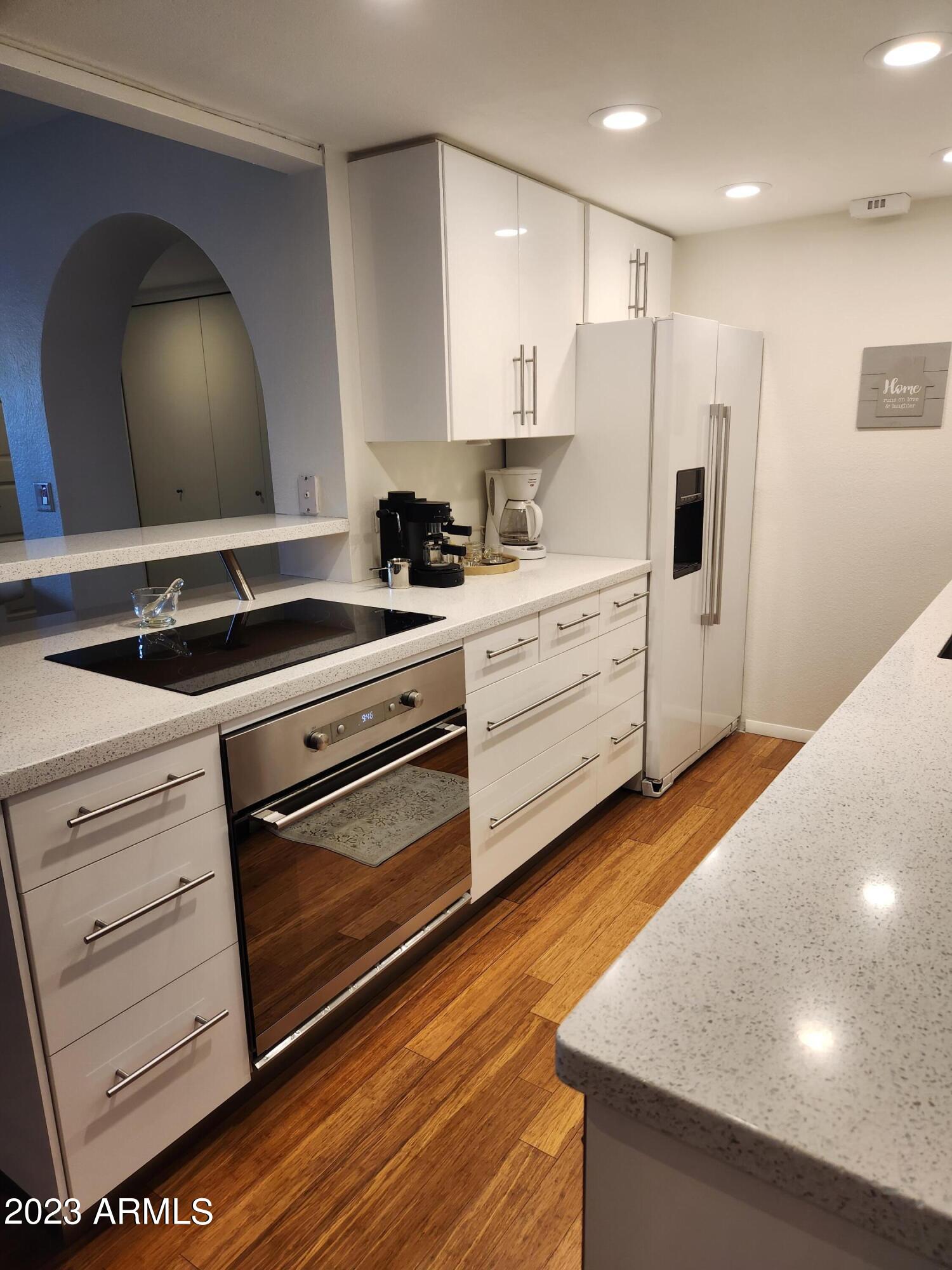 7557 N DREAMY DRAW Drive, 184