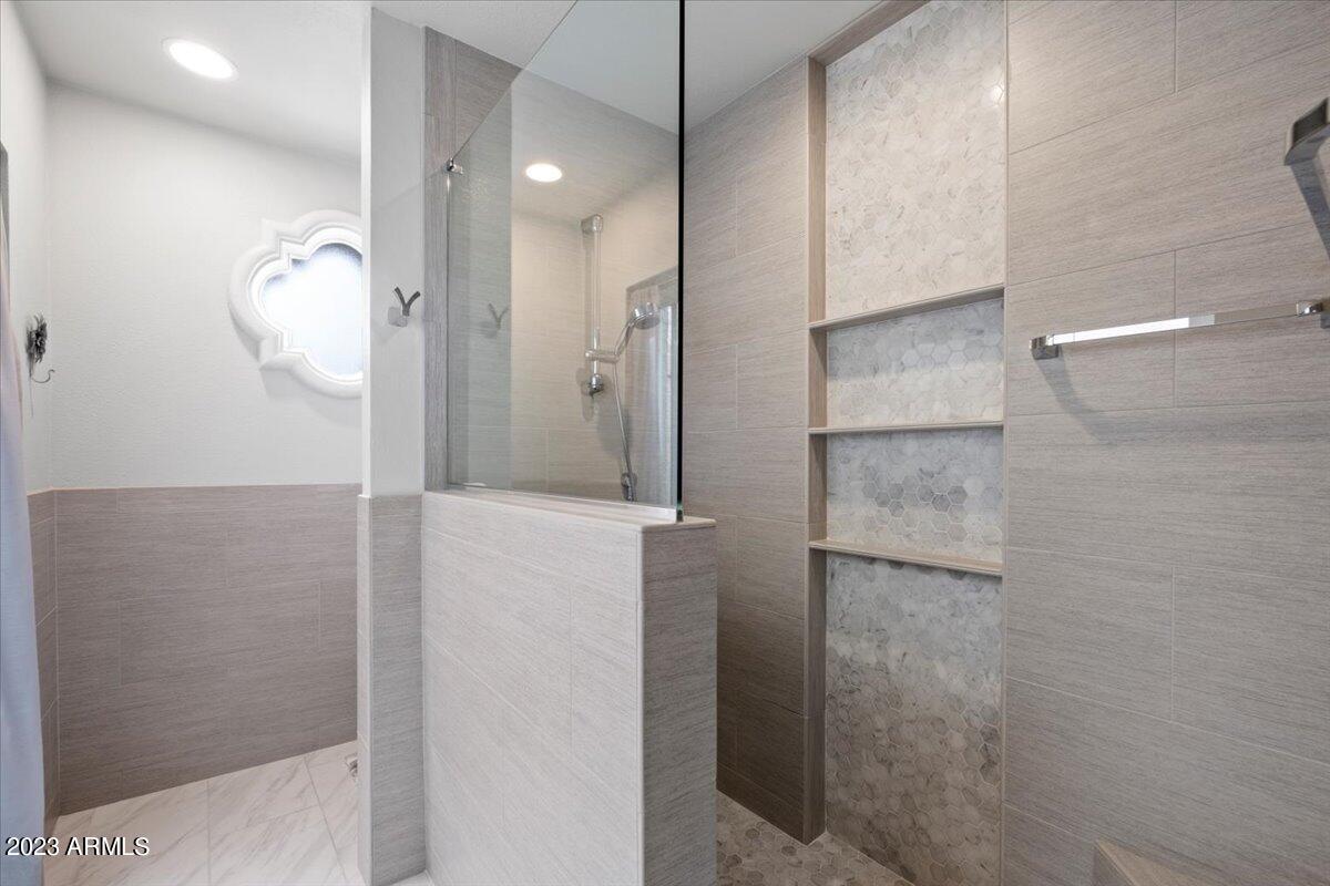 8100 E Vía Del Arbor