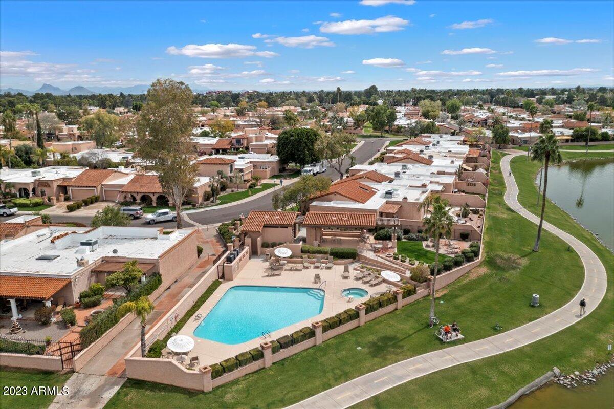 8100 E Vía Del Arbor