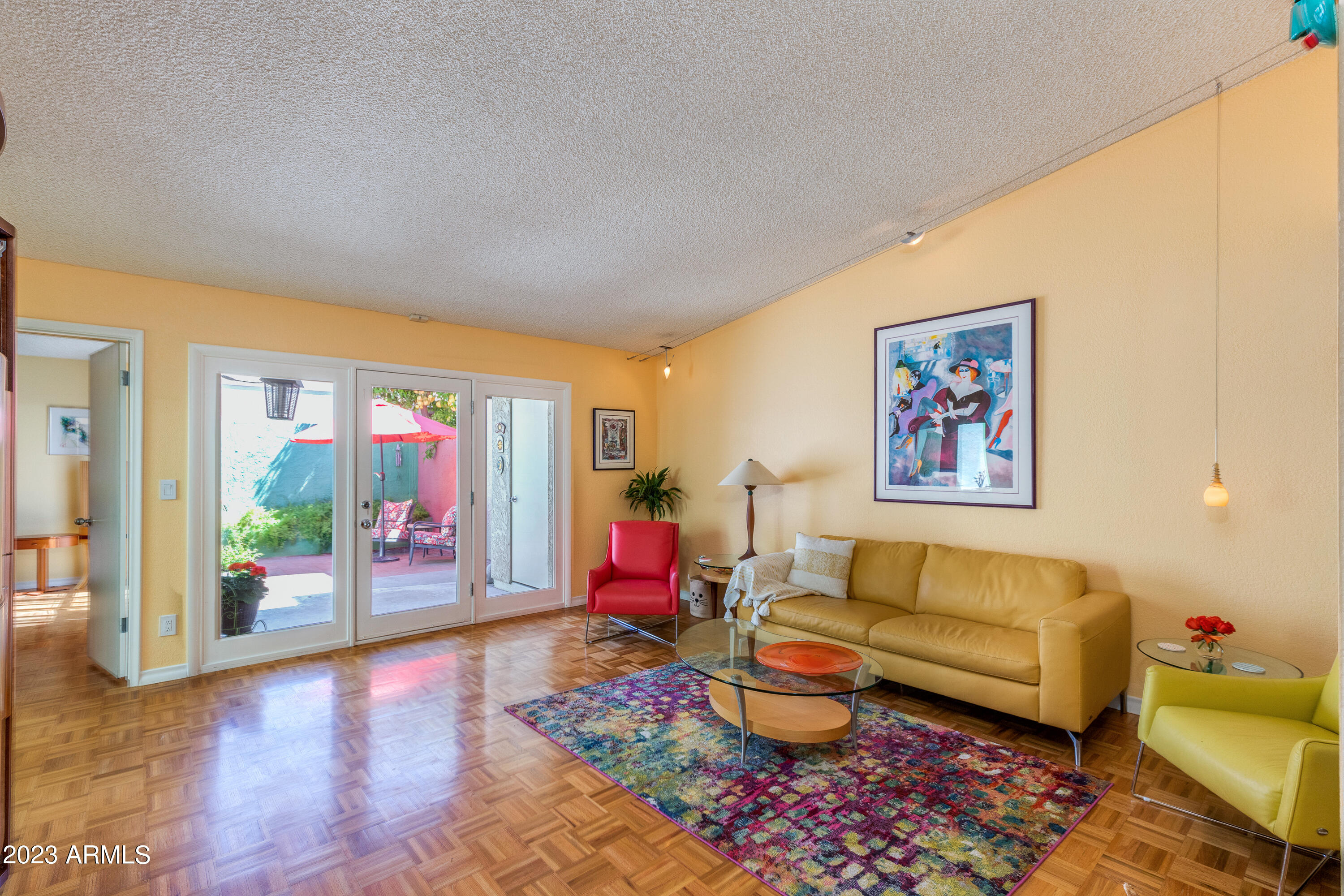 4305 N 29TH Place