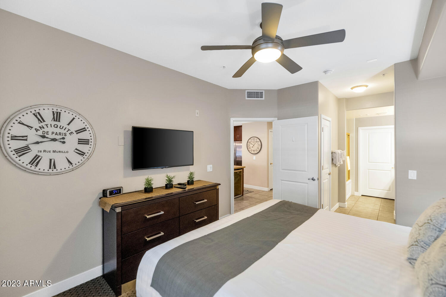 5450 E DEER VALLEY Drive, 1188
