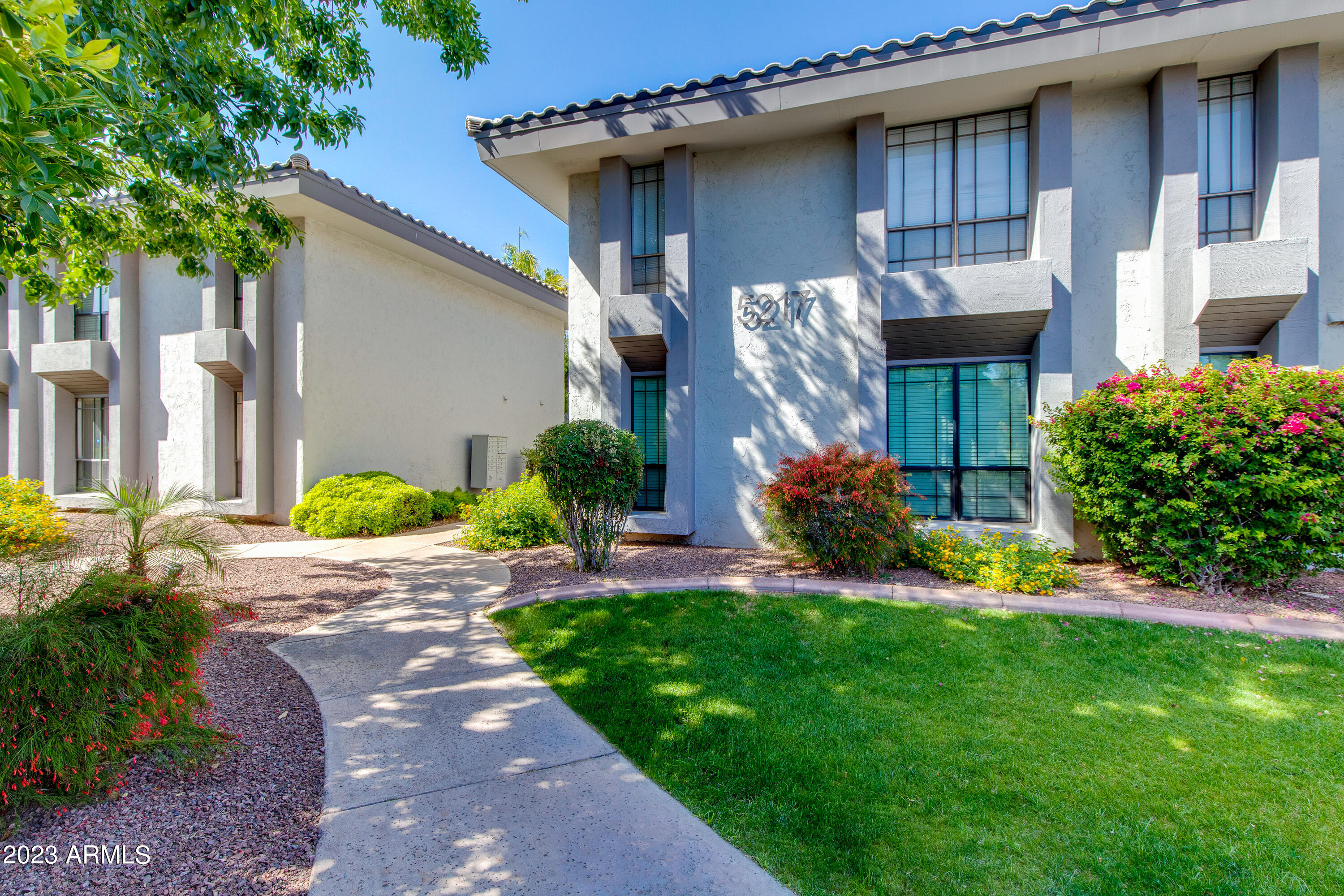 5217 N 24TH Street, 107