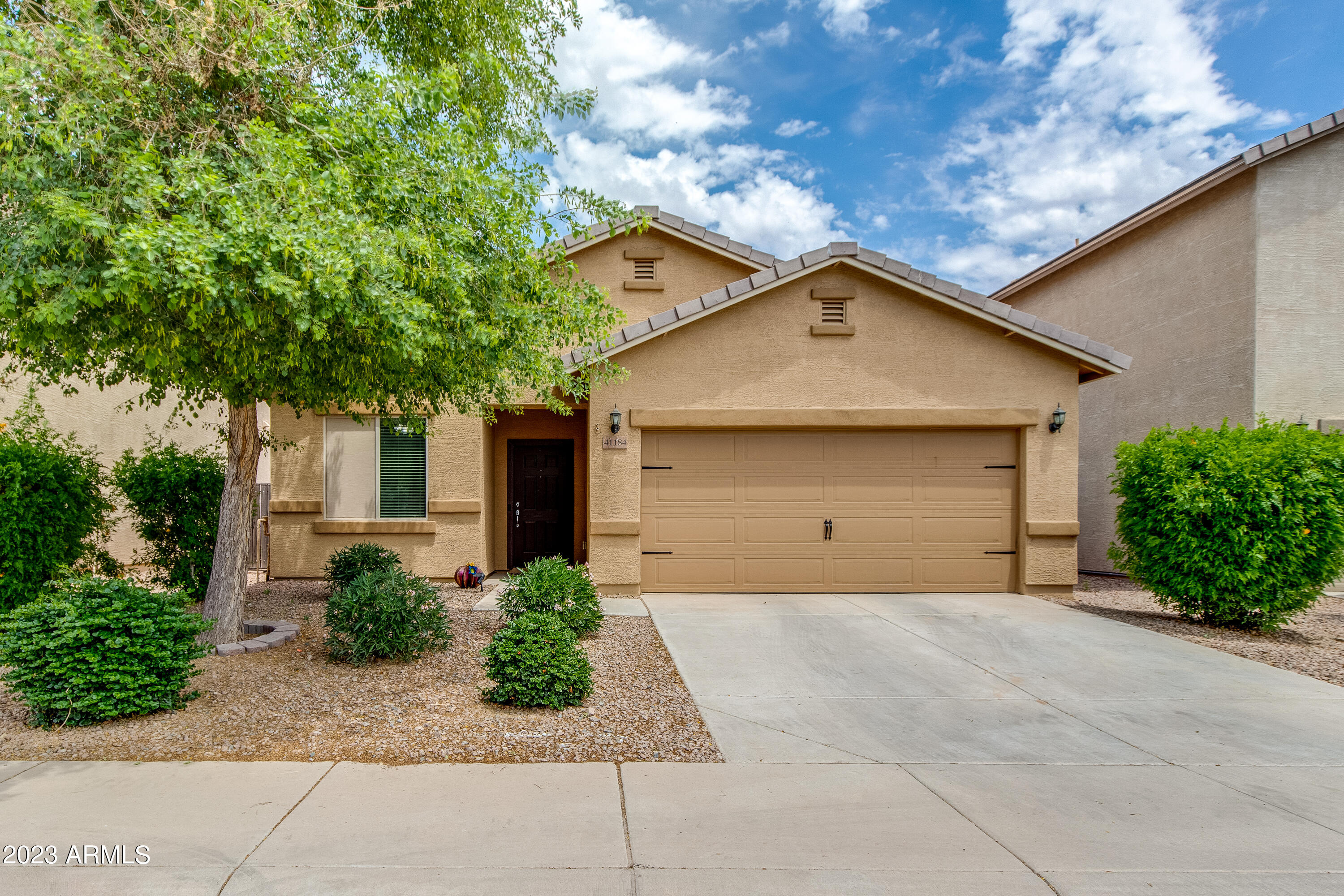 41184 W CAPISTRANO Drive