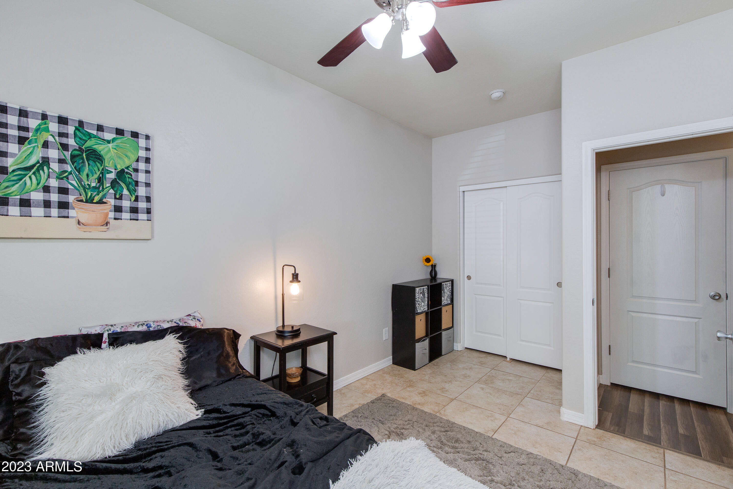 41184 W CAPISTRANO Drive
