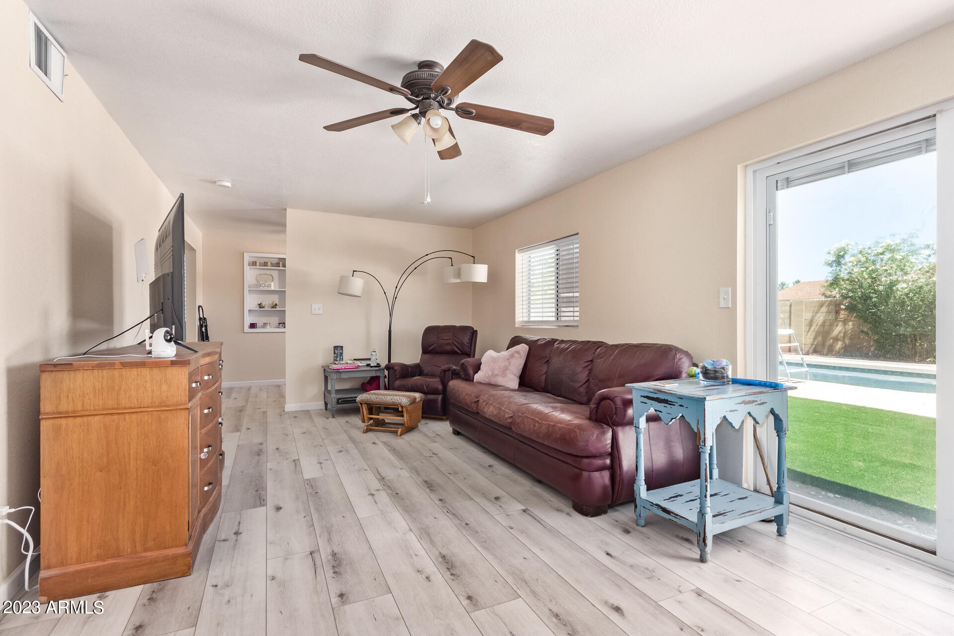 3228 E EMERALD Circle