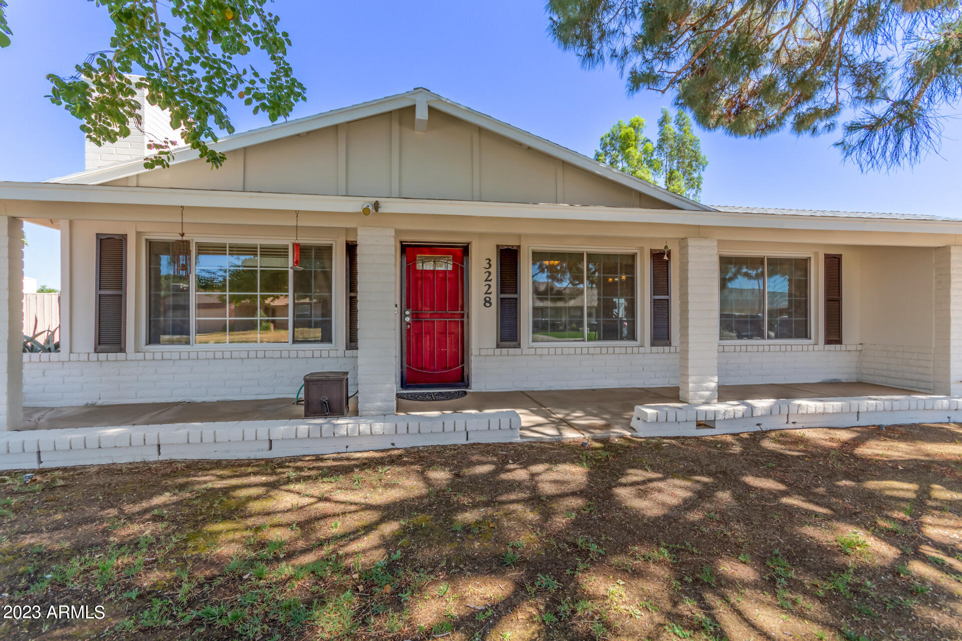 3228 E EMERALD Circle