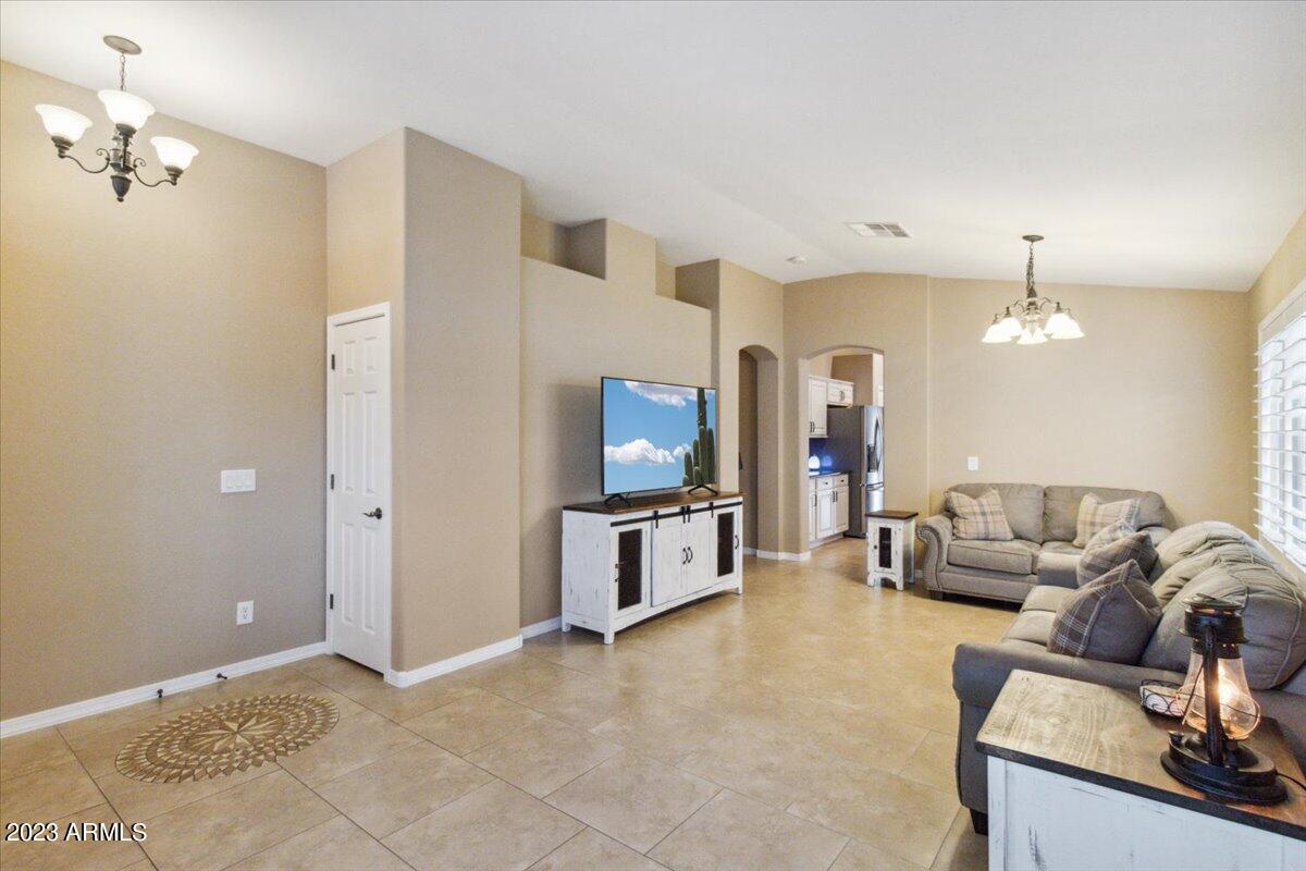 33554 N COBBLE STONE Drive